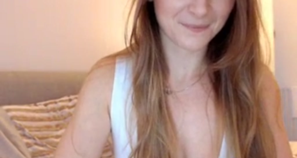 Sarah_Louise_ video thumbnail
