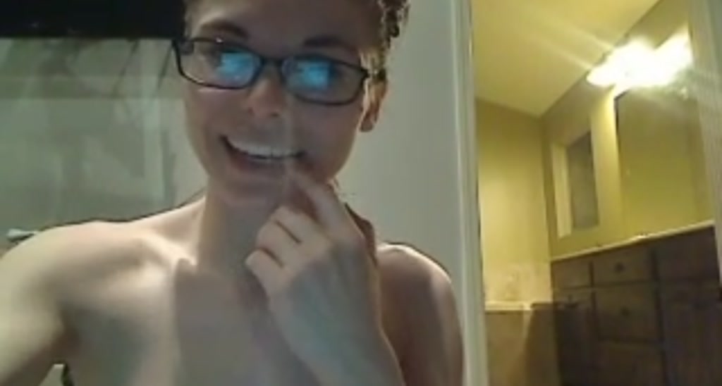 le_lea video thumbnail