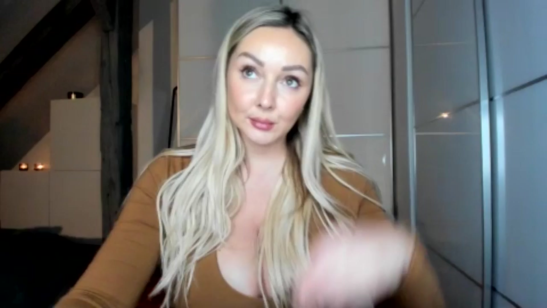 Mi_Ha video thumbnail