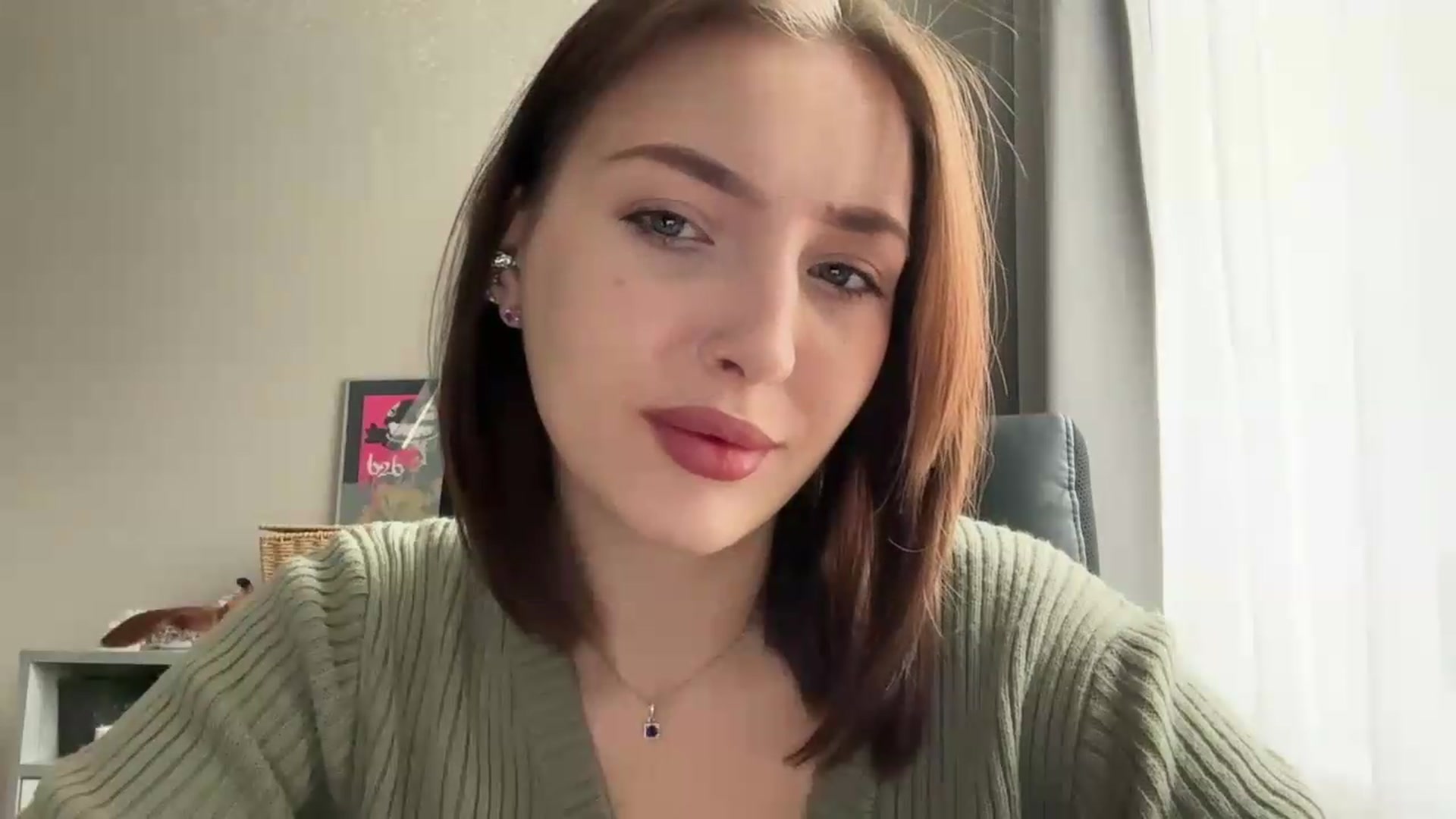 Di_Pearl video thumbnail