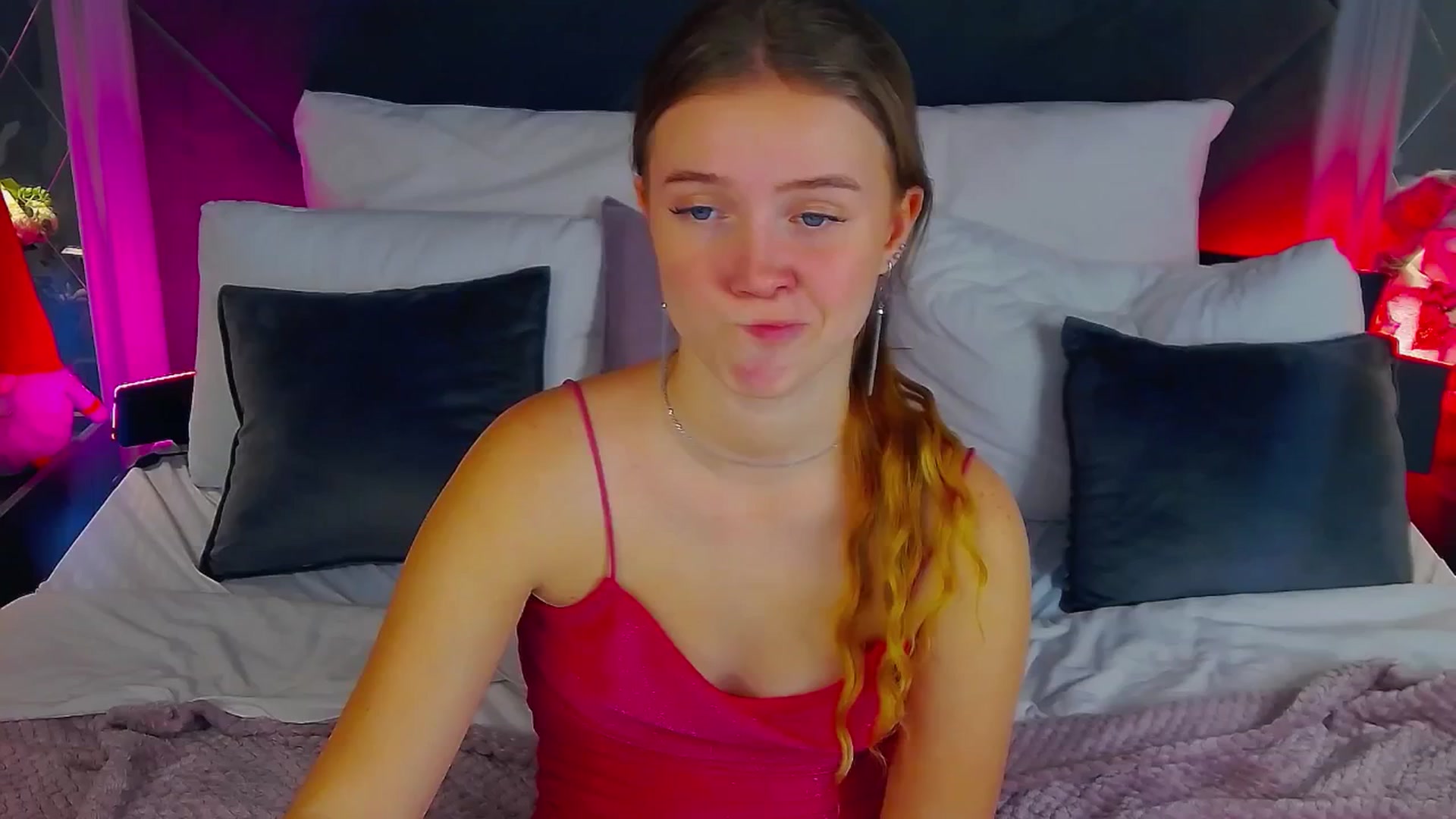 Beatrizz video thumbnail