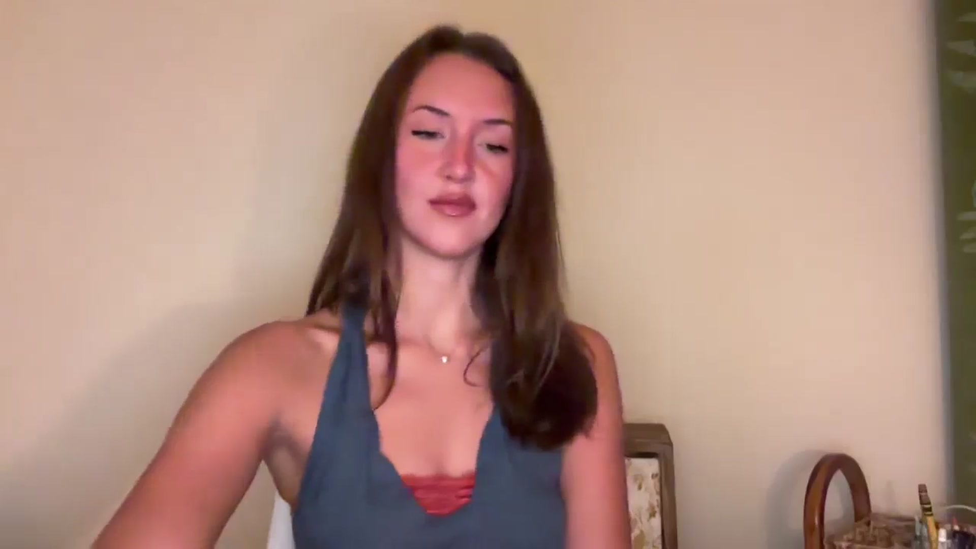 SarahBttrfly video thumbnail
