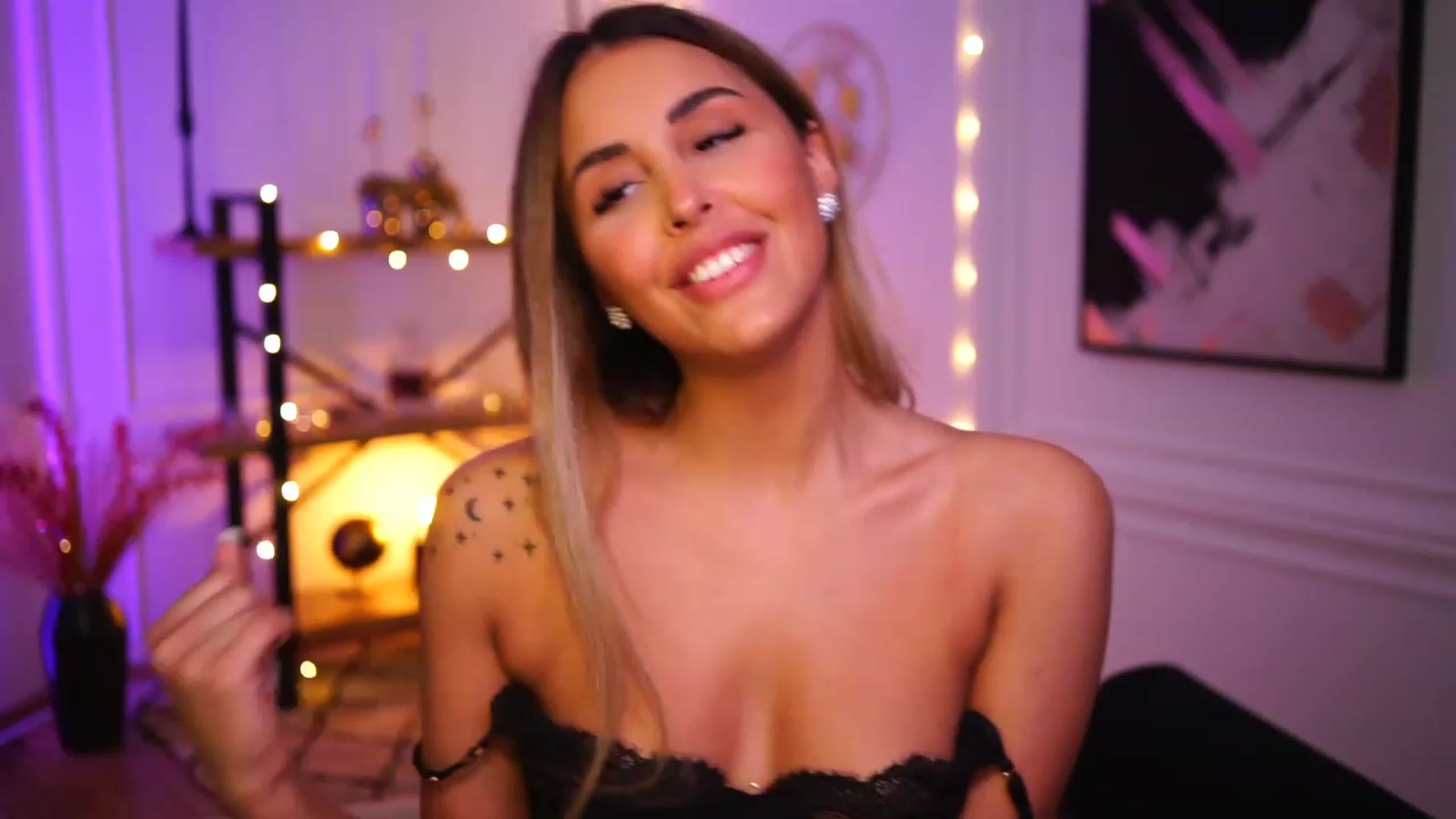 Lisamelow video thumbnail