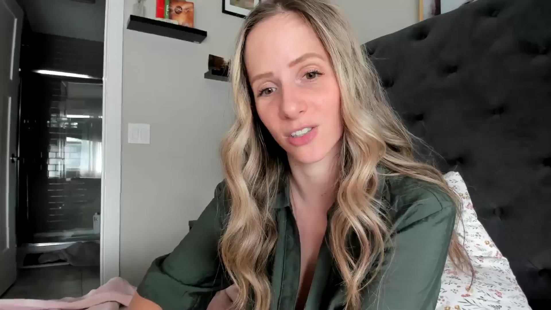 Lucylux1 video thumbnail