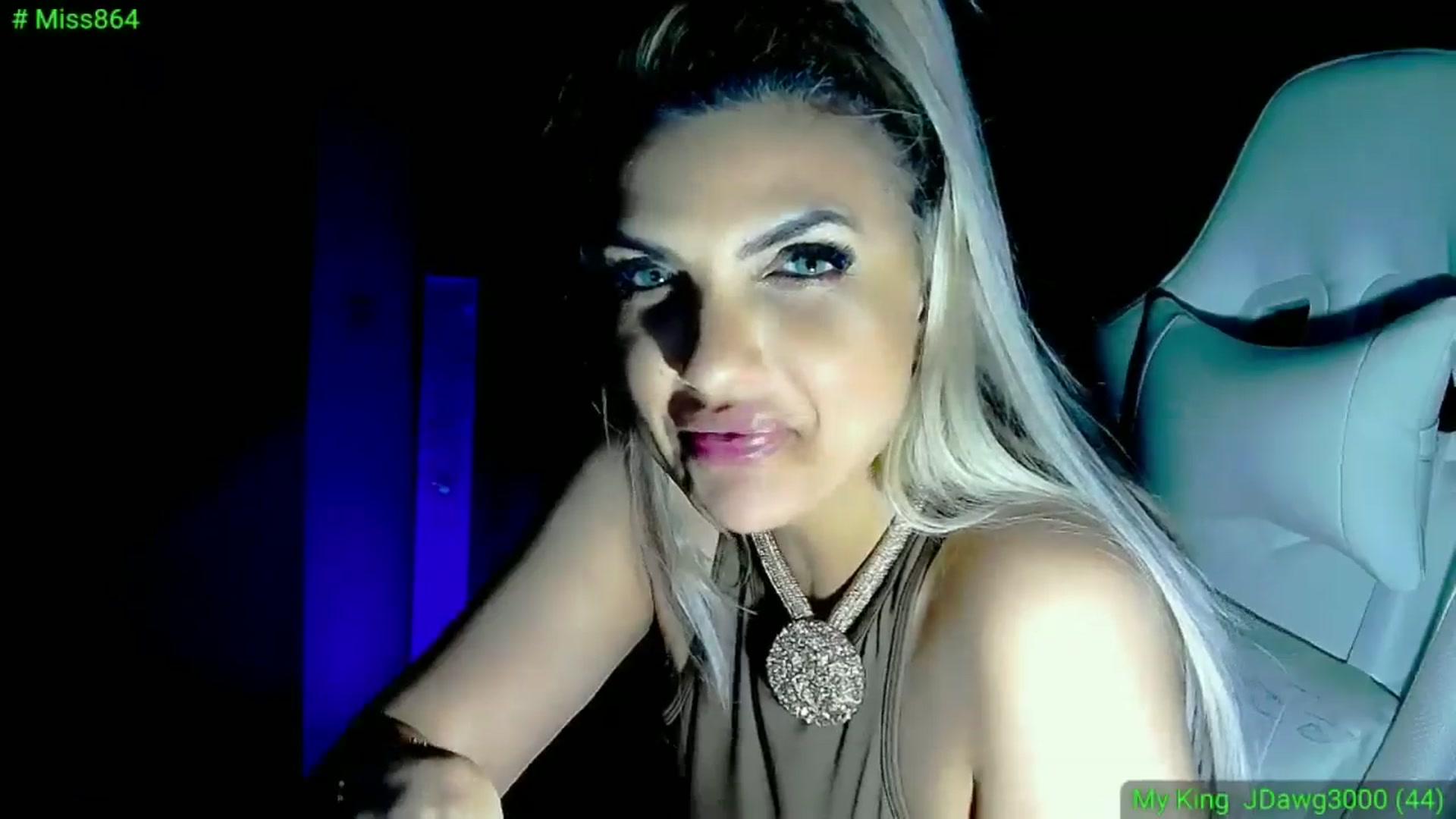 SunnyQueen video thumbnail