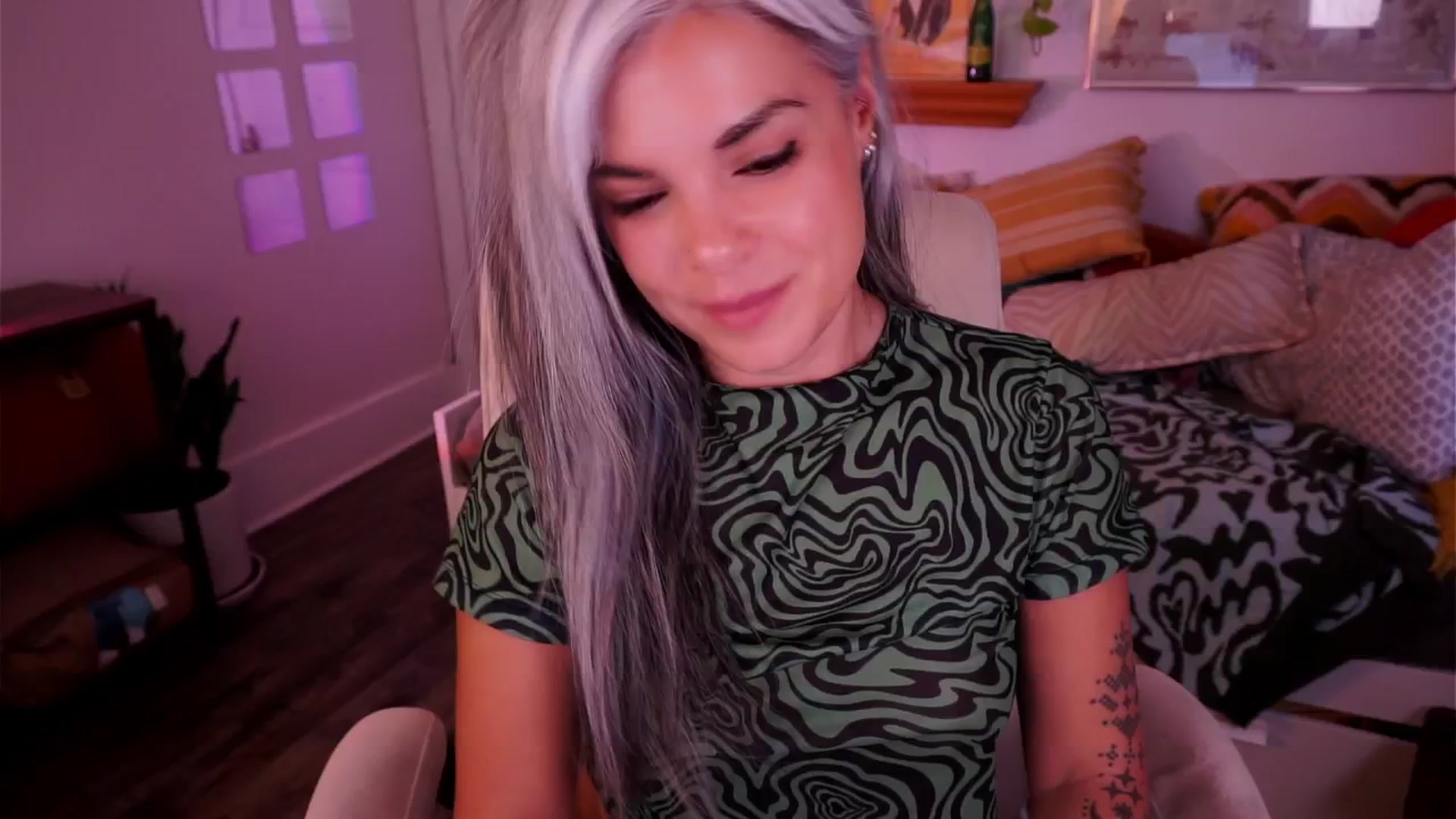 AprilJames video thumbnail
