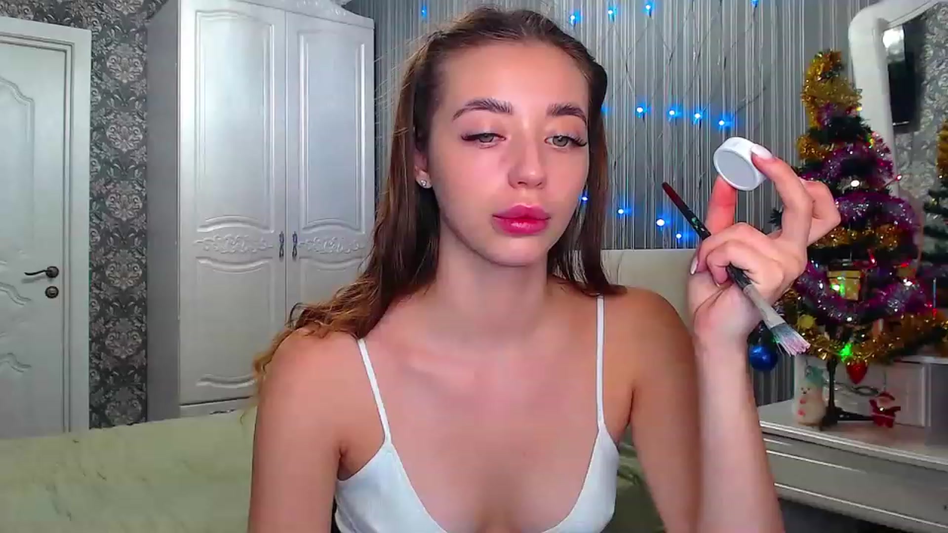 EmeraldLilyyy video thumbnail