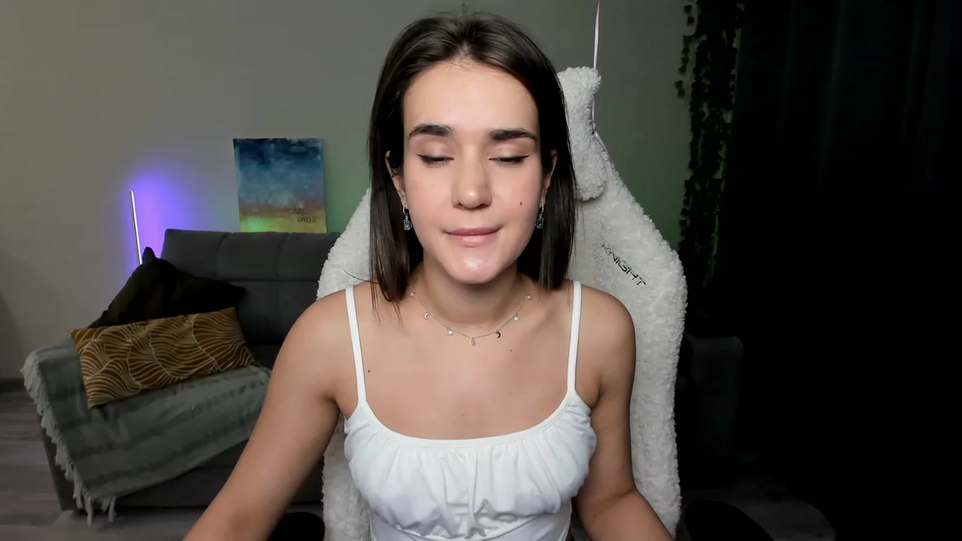 Ellies_Smile video thumbnail