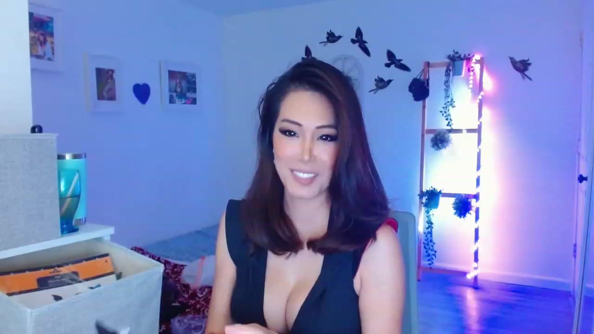 Bunni_ video thumbnail