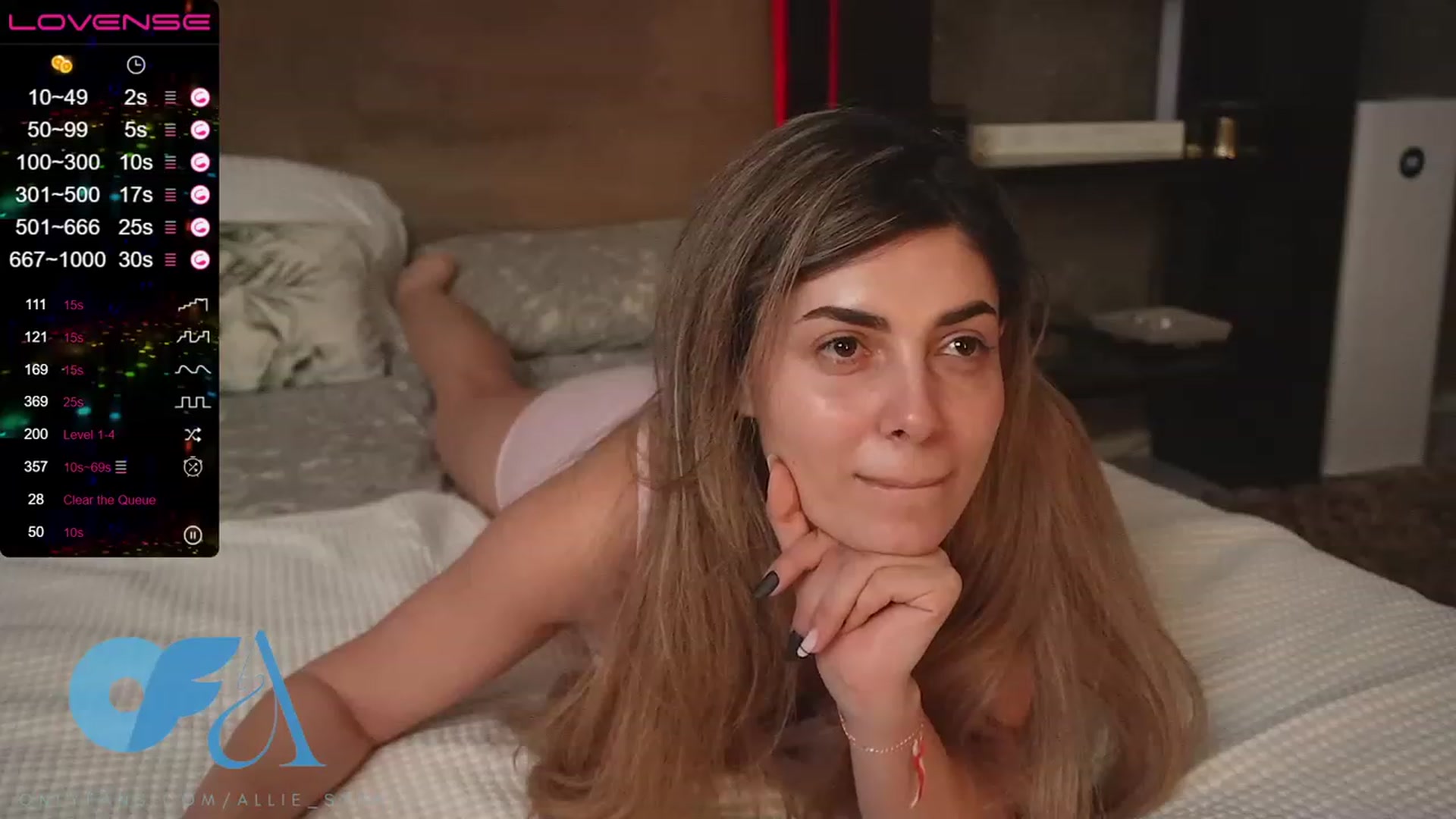 Allie_Synn video thumbnail