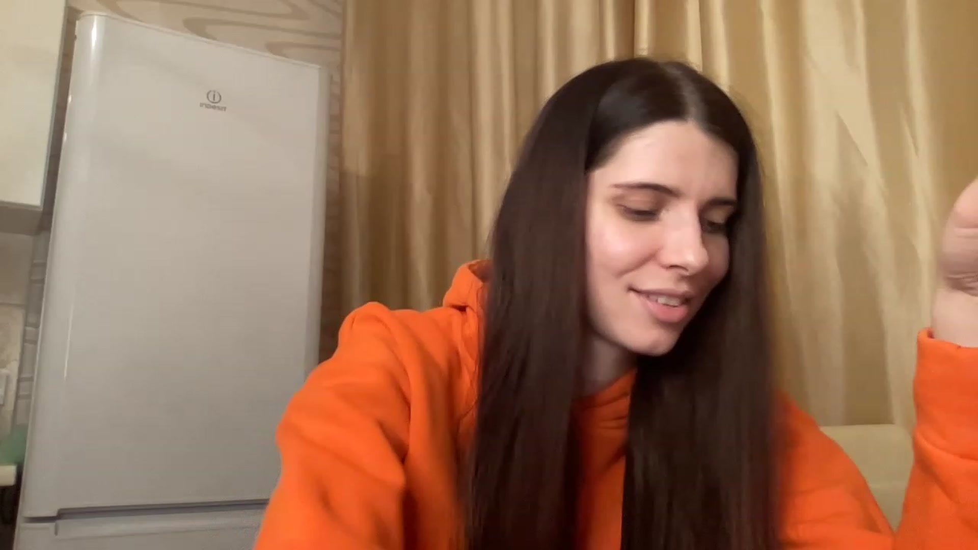 SaraRich video thumbnail