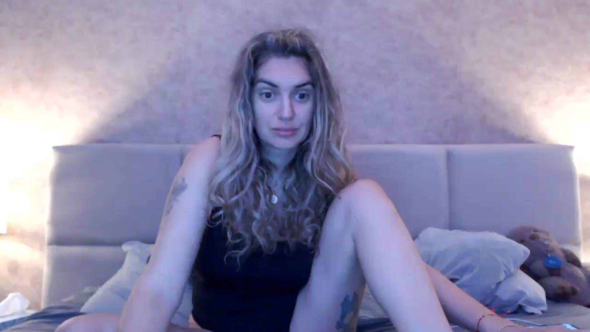 MissDivinna video thumbnail