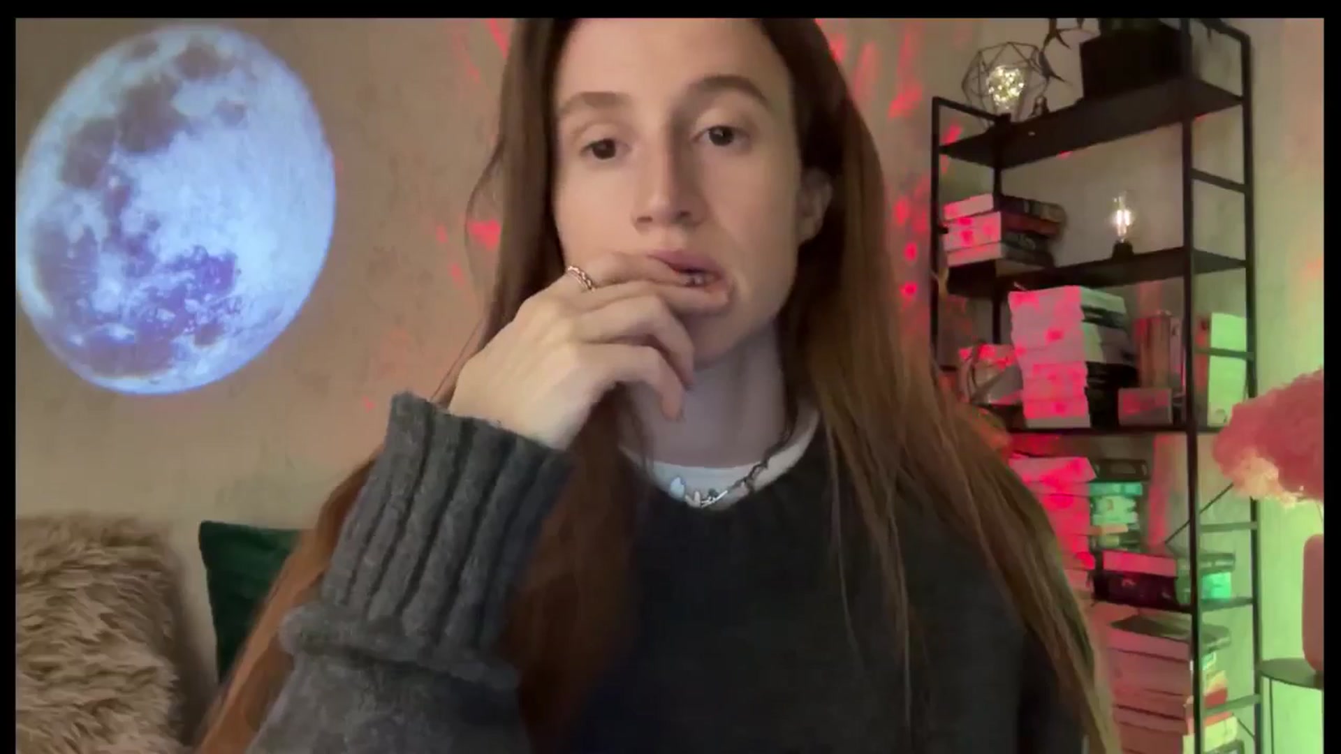 LovelyBvnny video thumbnail