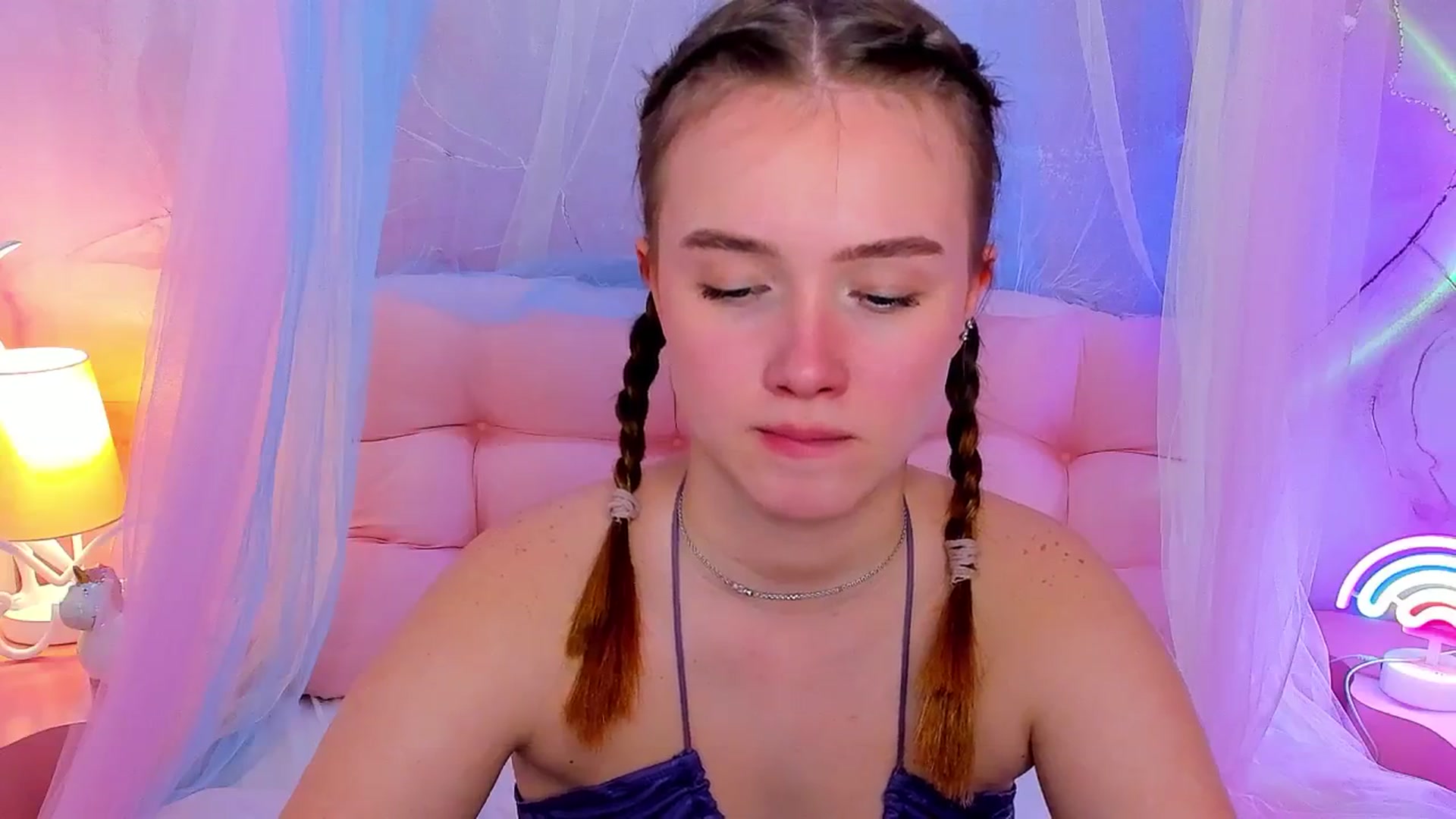 Beatrizz video thumbnail