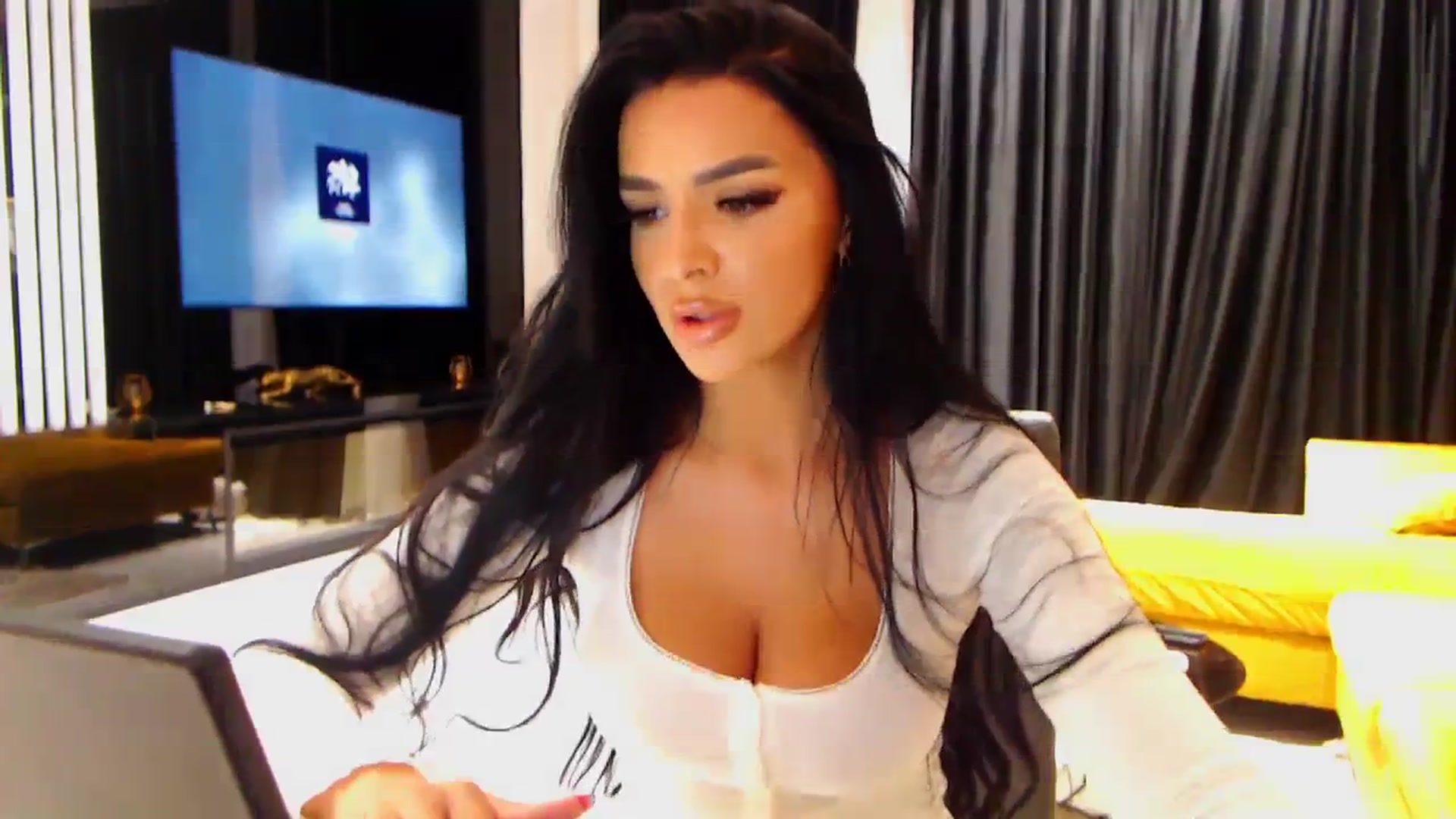NicoleCrystal video thumbnail