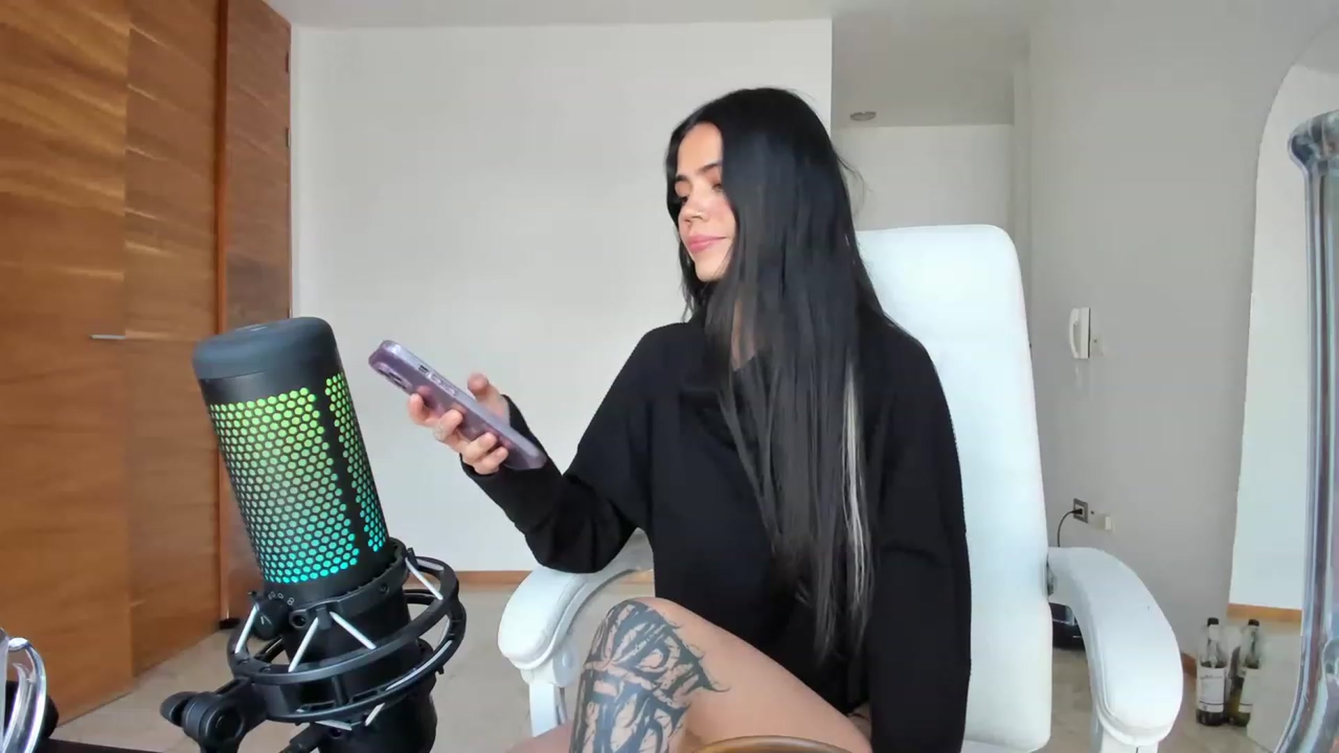 catelinecane video thumbnail