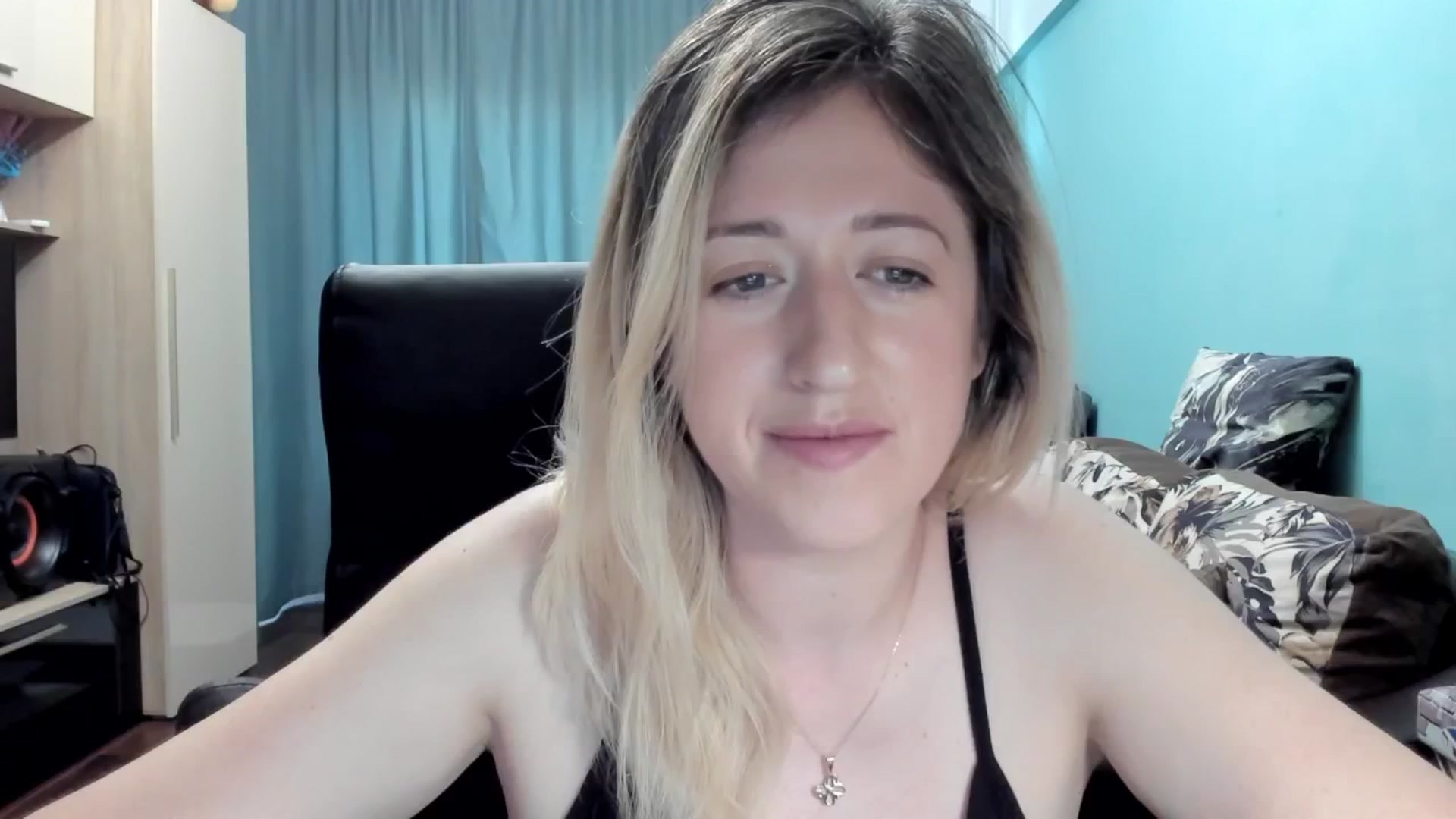 SweetDelia_ video thumbnail