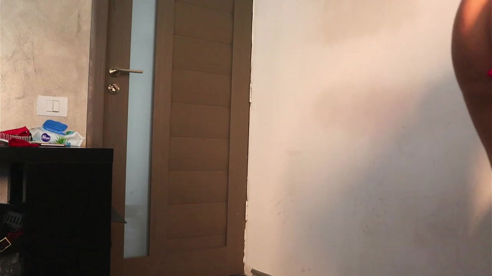 MissLullu video thumbnail