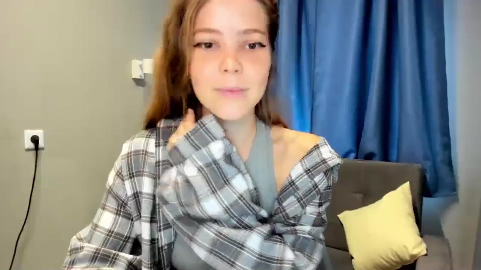 EffyShy video thumbnail