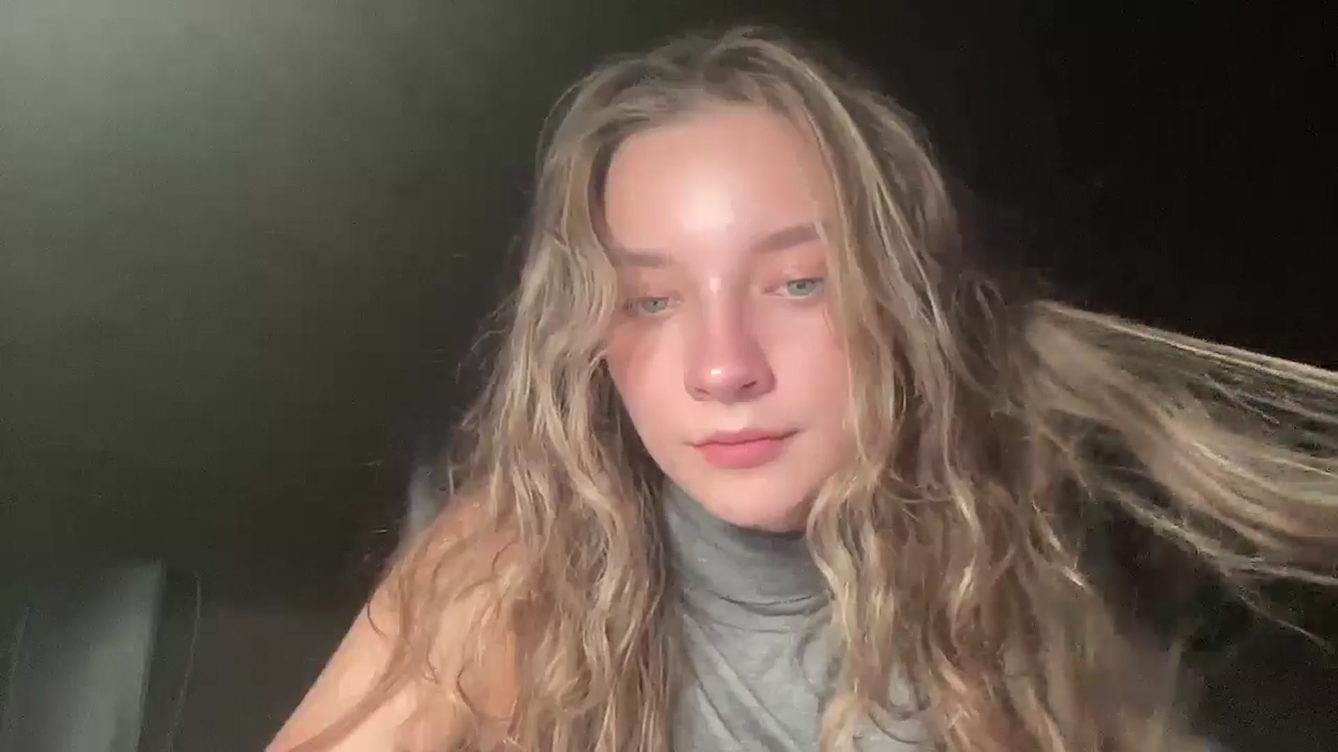 Shinie_ video thumbnail