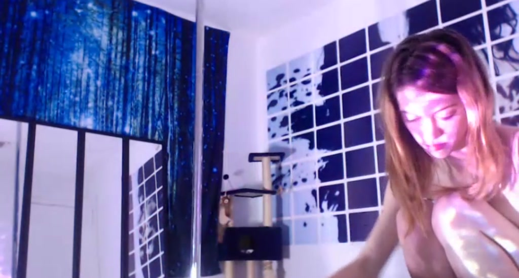 NaomiDee video thumbnail