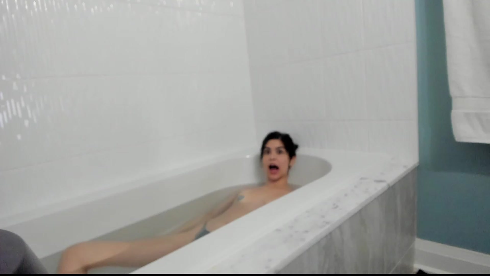 RorrieGomez video thumbnail