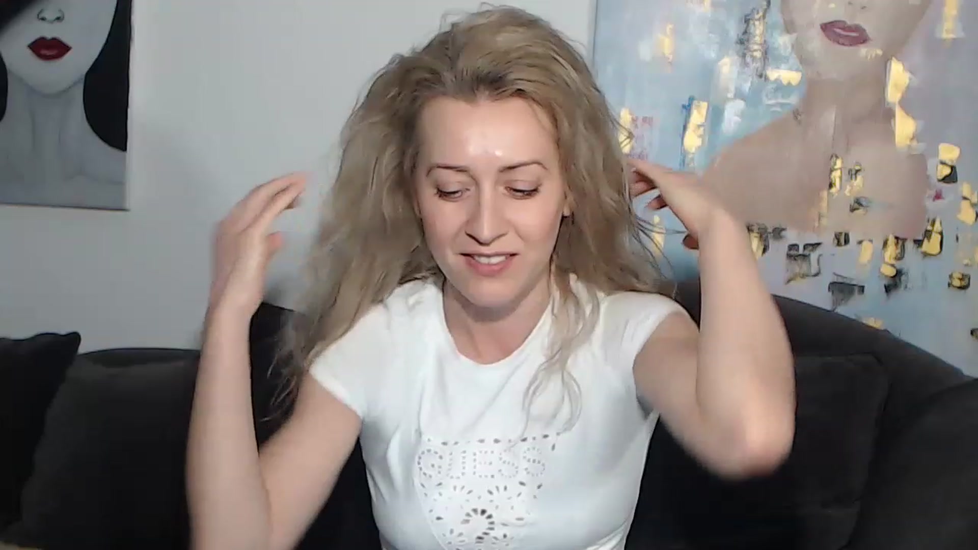 RrrBecca video thumbnail