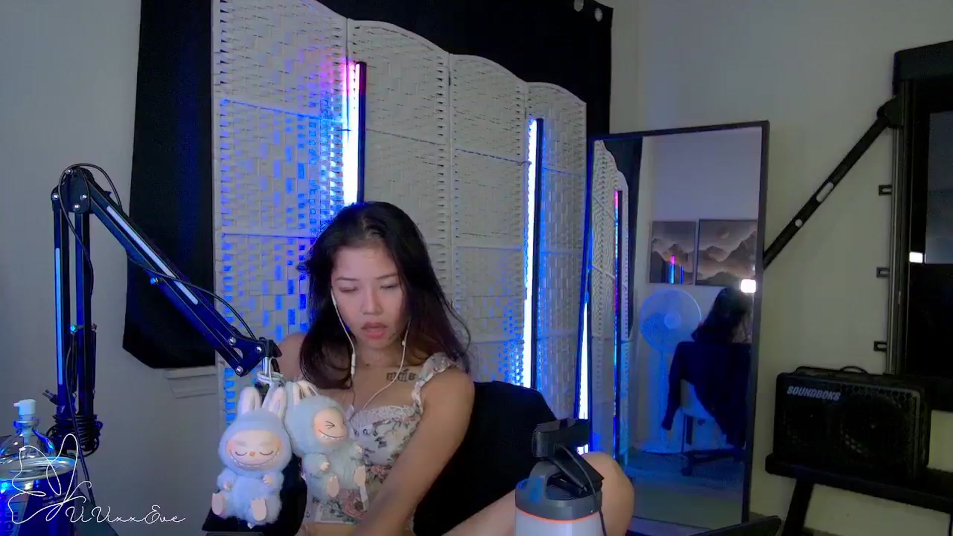 Vivixxeve video thumbnail