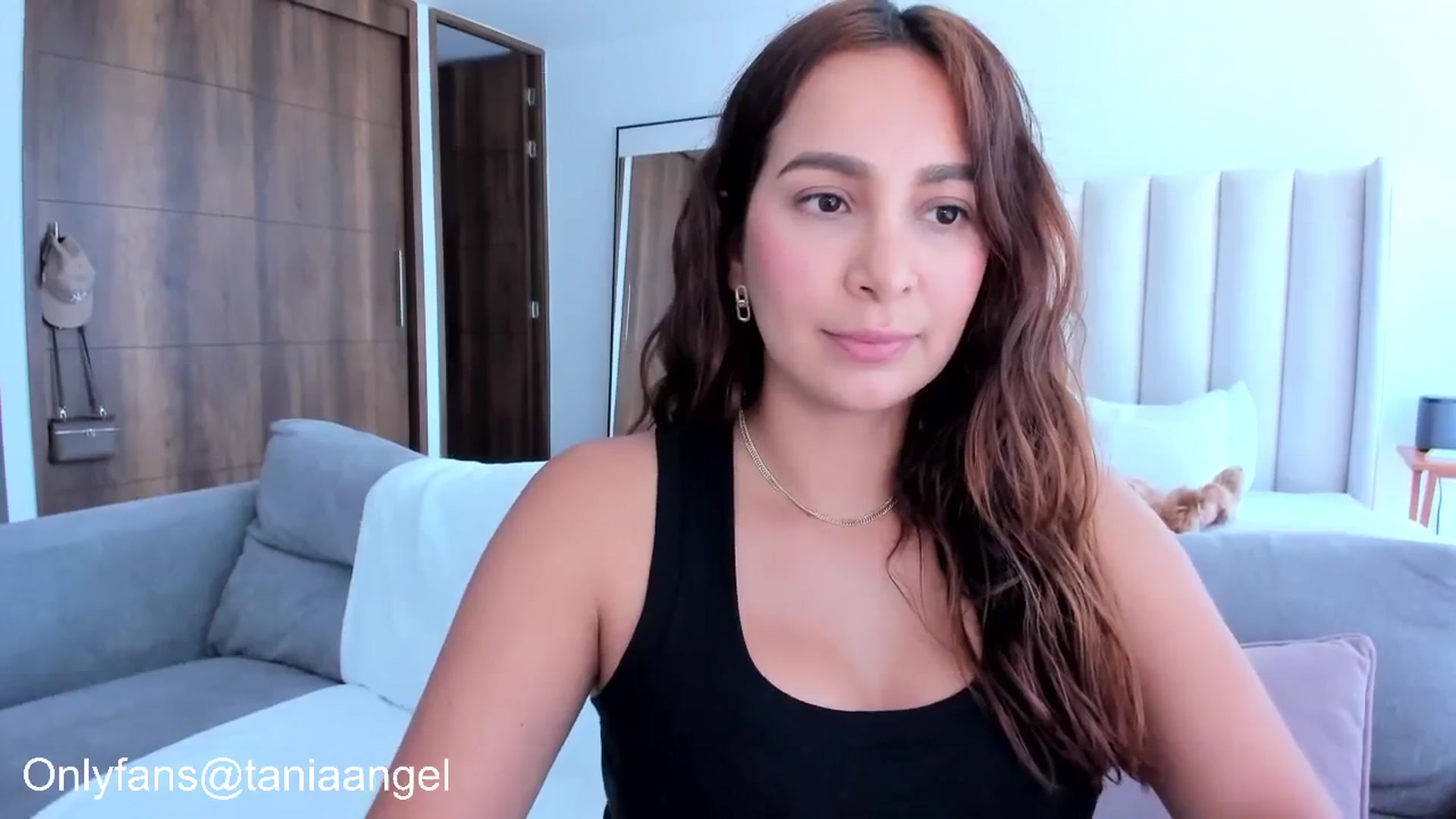 TaniaAngel video thumbnail