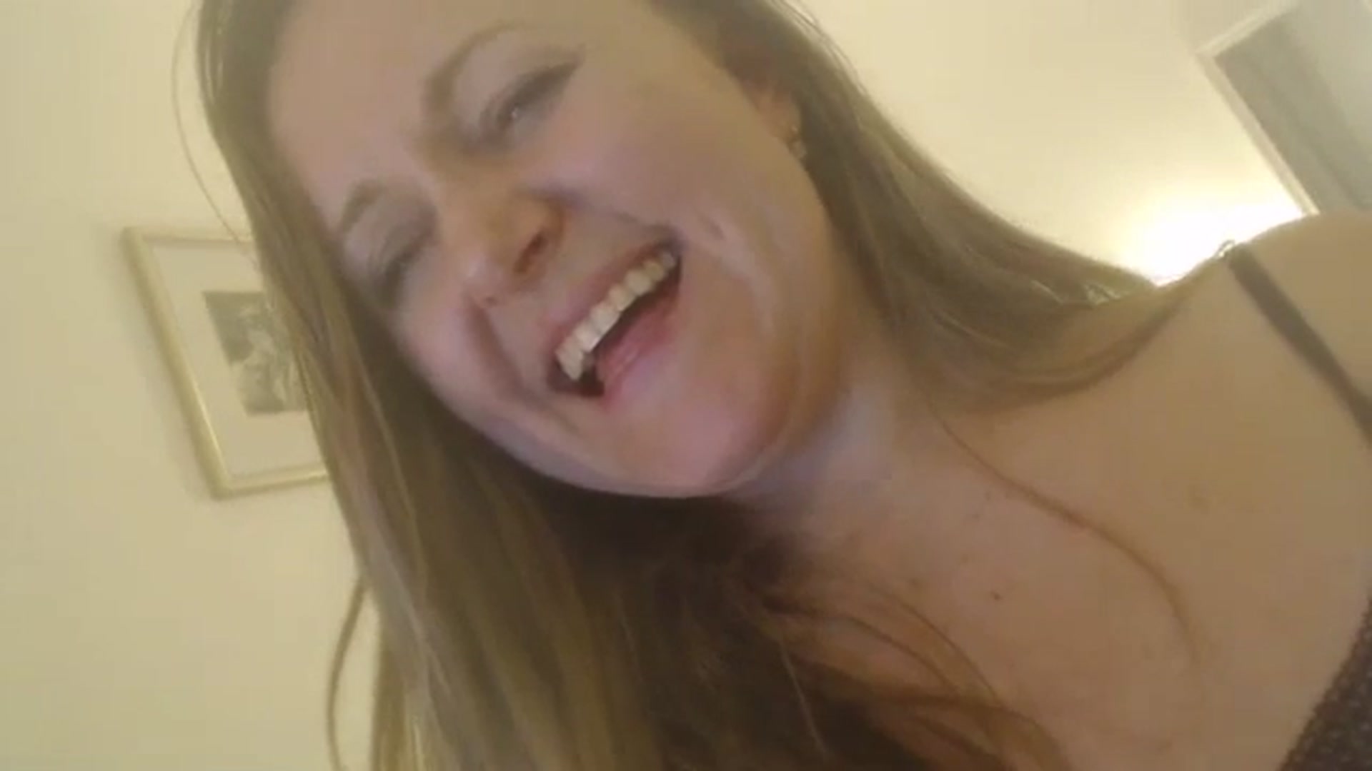 JustLily video thumbnail
