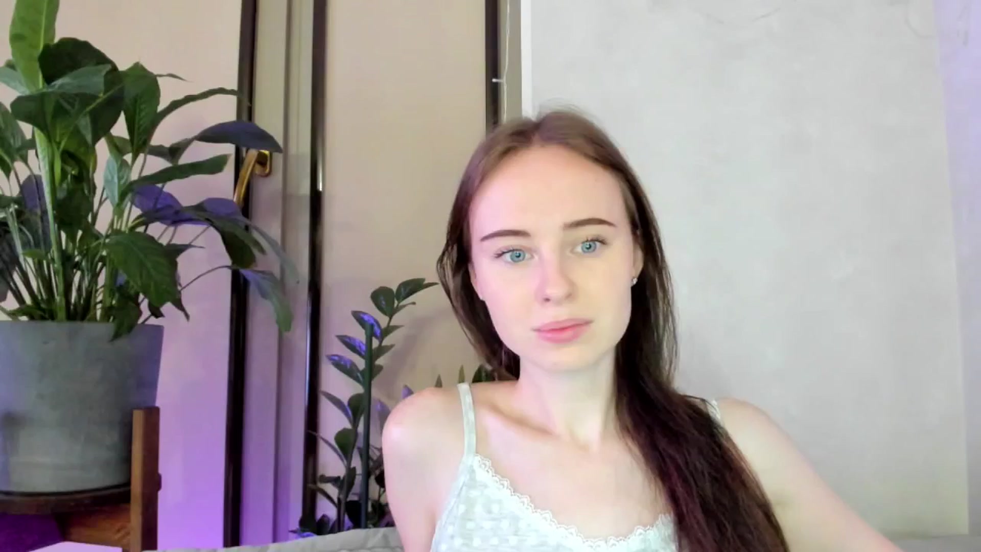 userSasha video thumbnail