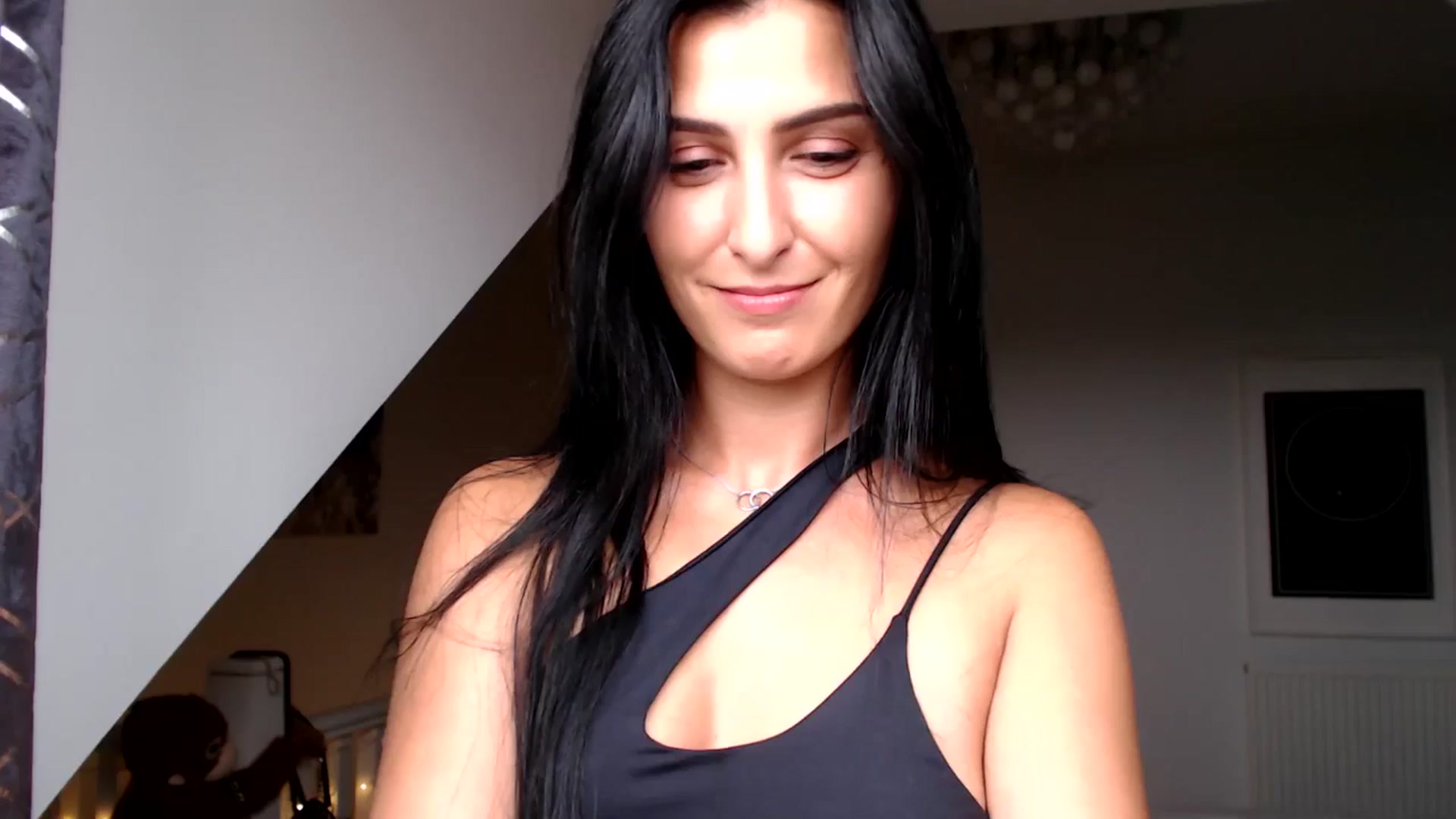 Leyla2 video thumbnail