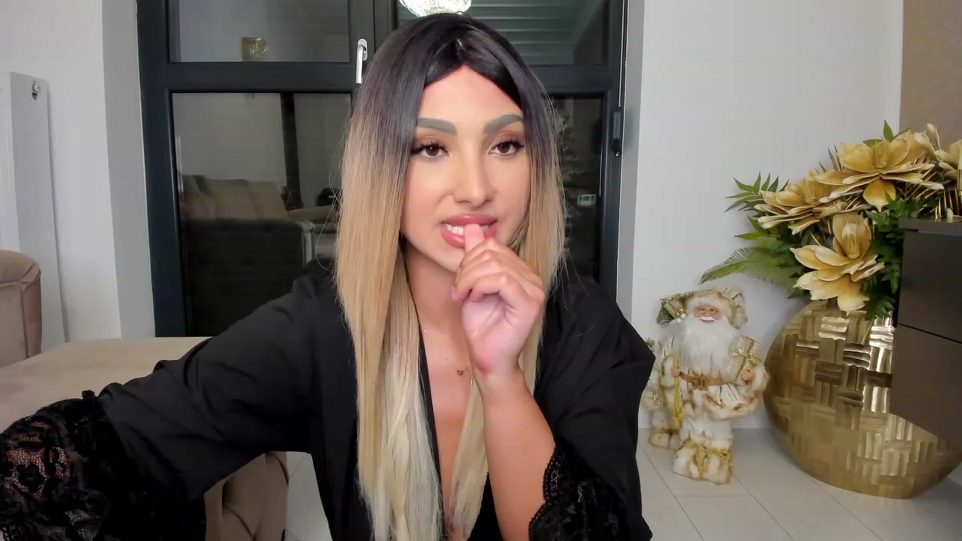 HONEY_A video thumbnail