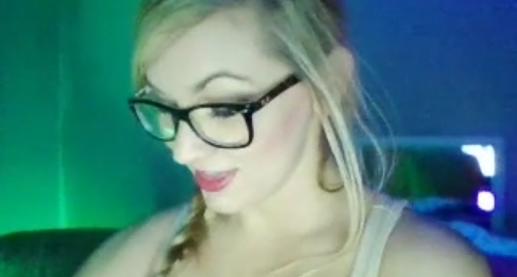 SarahJean video thumbnail