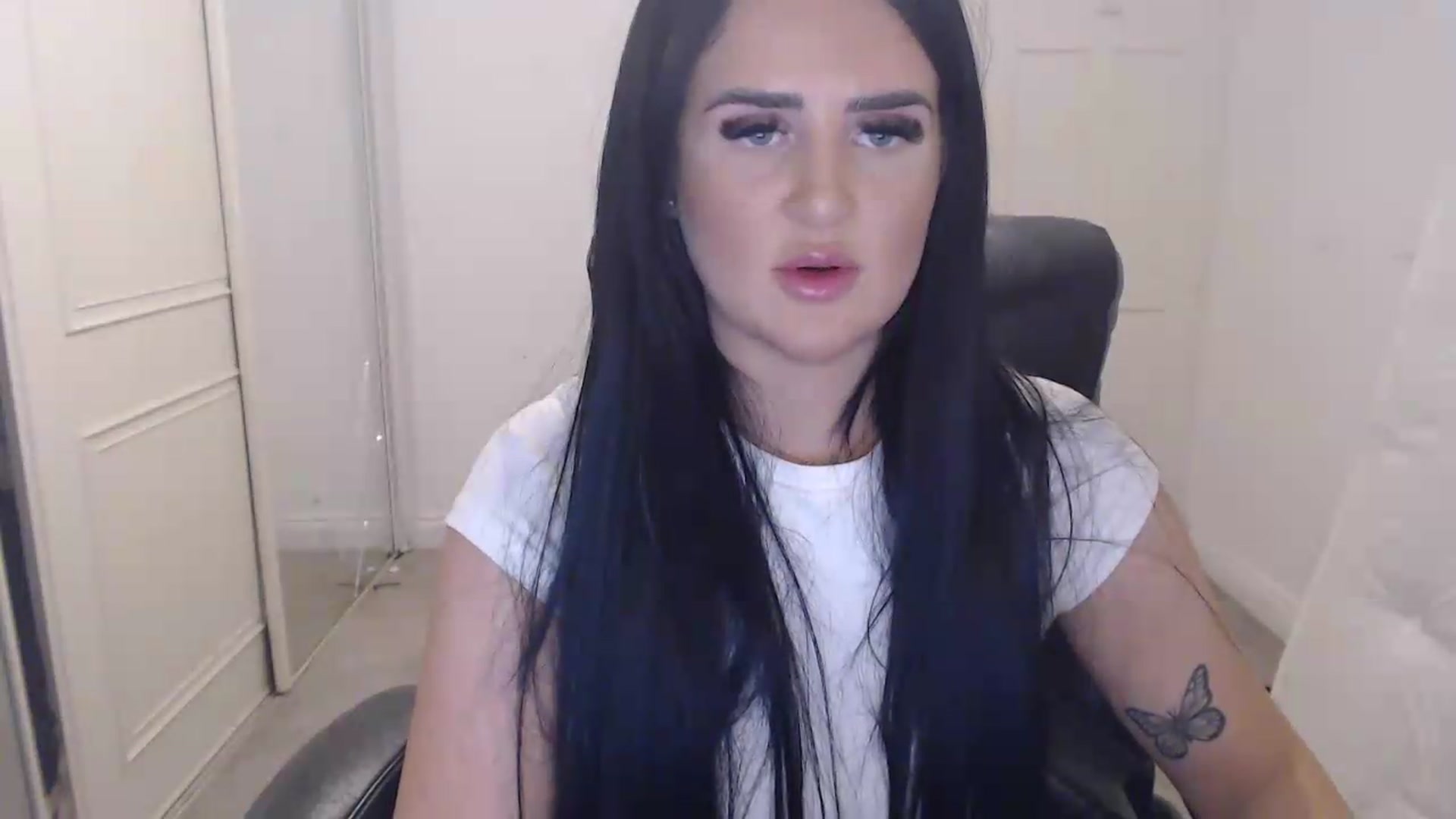 Crystal_MFC video thumbnail