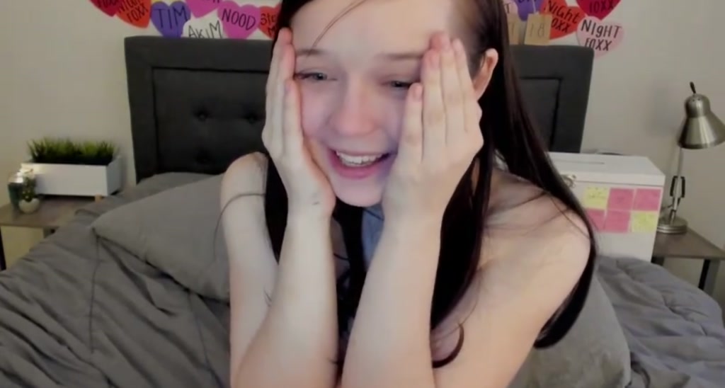 Mira_xo video thumbnail