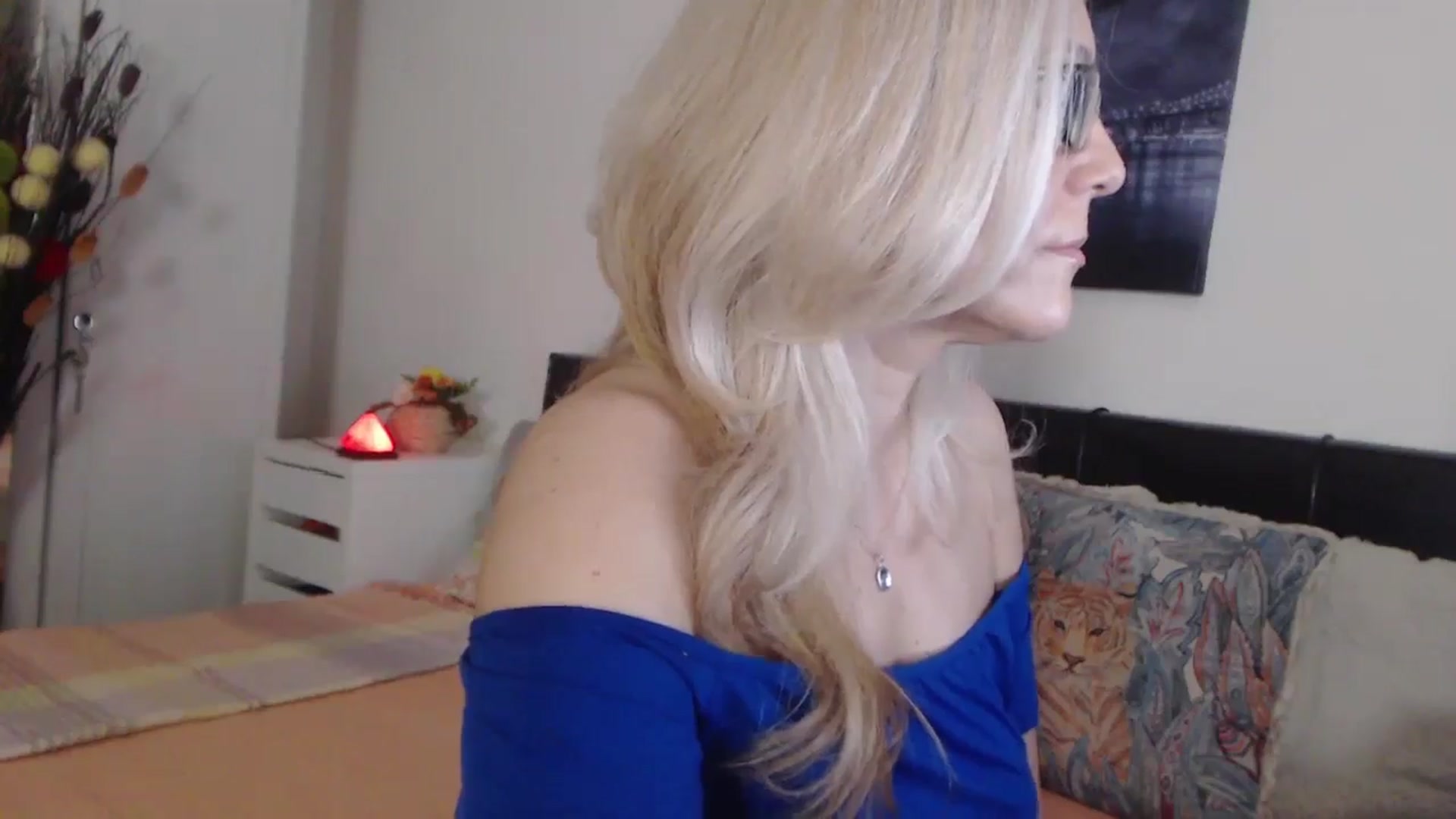 Reeya71 video thumbnail