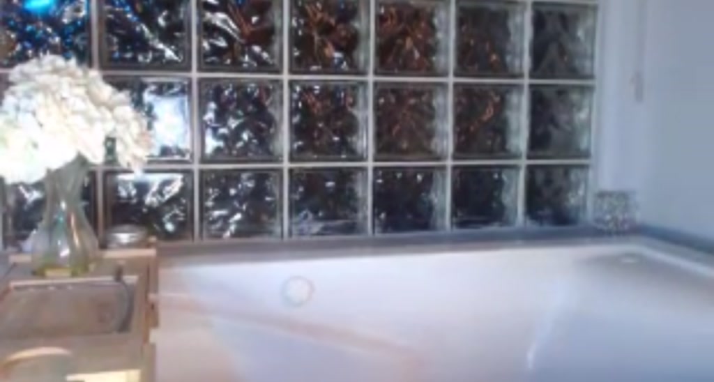 ExoticLilyXO video thumbnail