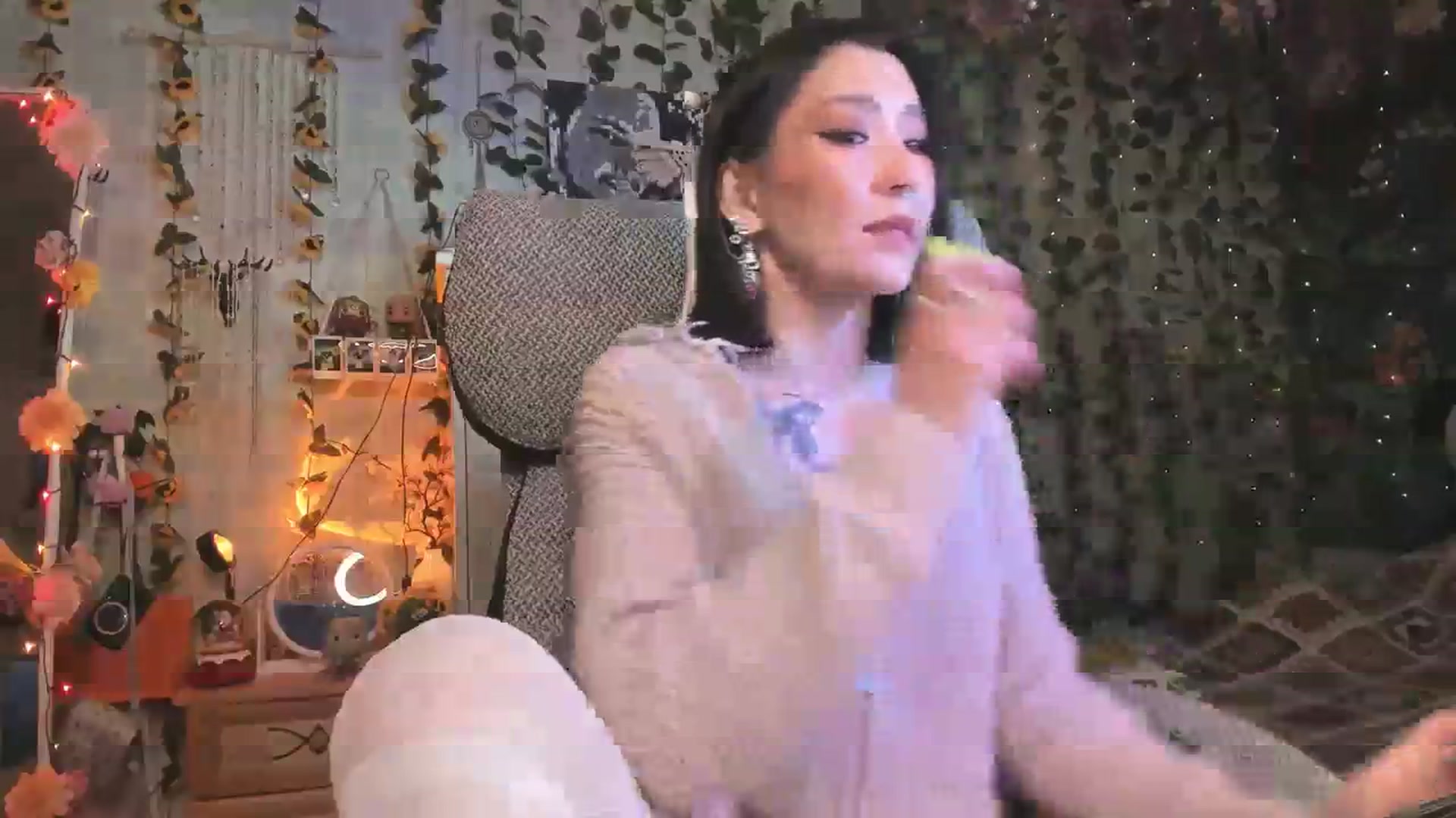 KellyAsian video thumbnail