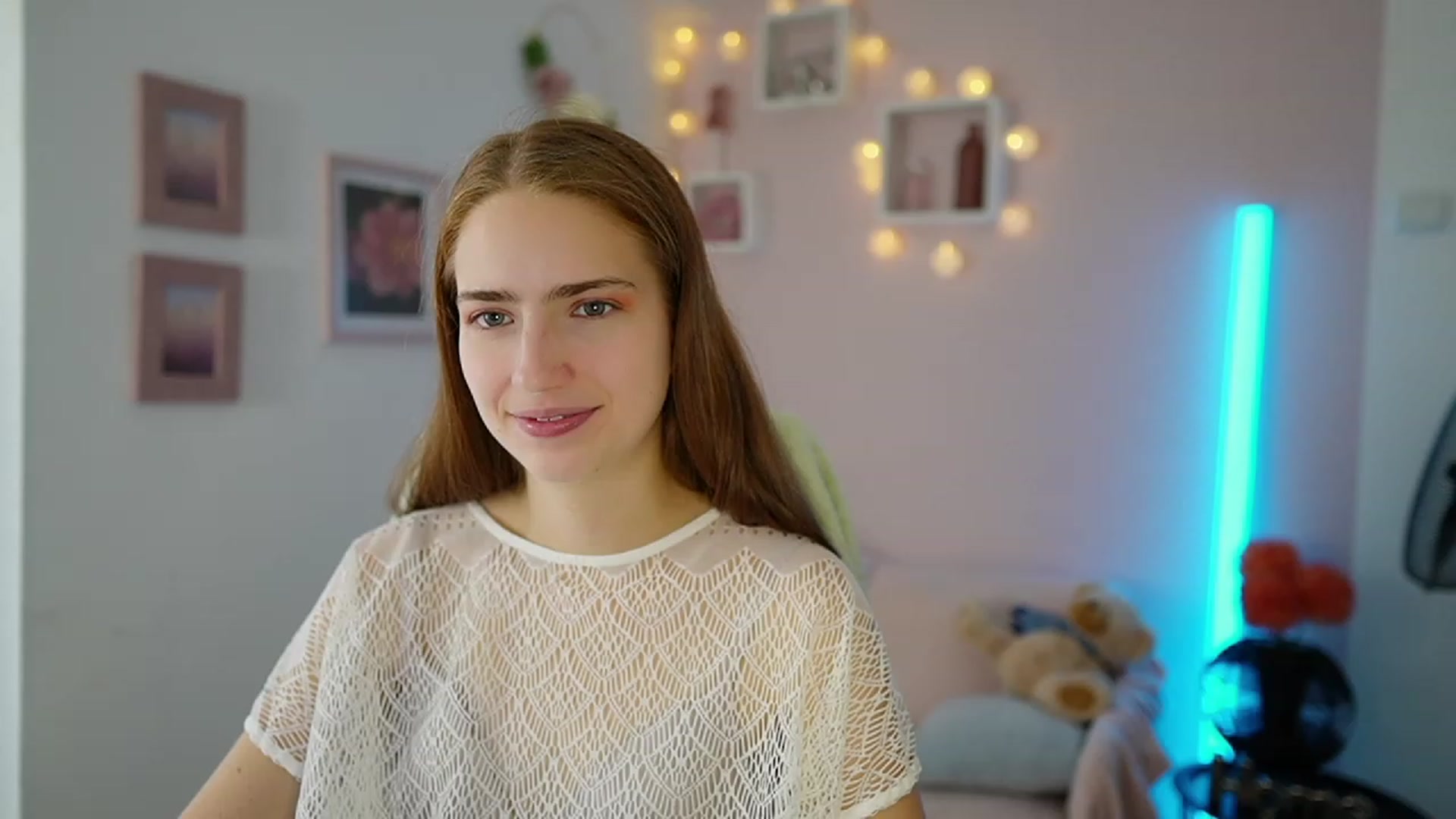Naomi_Woods18 video thumbnail