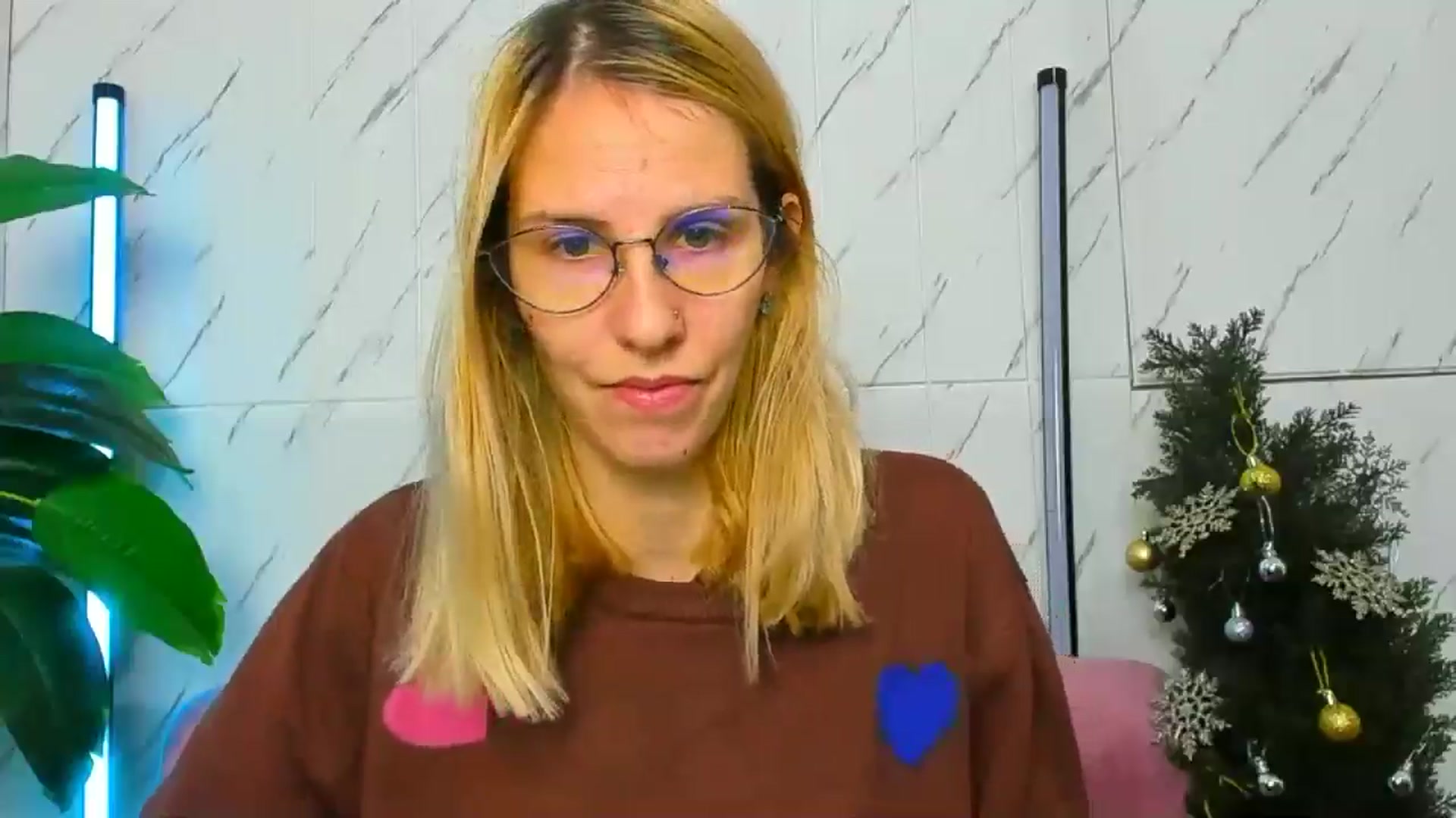 EmmaKriss video thumbnail