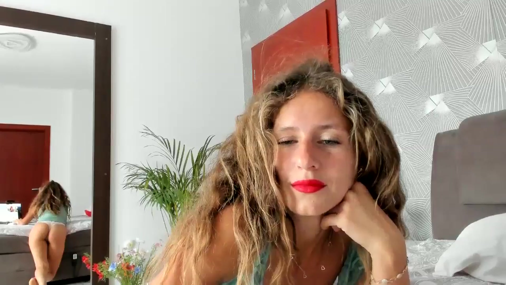 SweetAngell18 video thumbnail