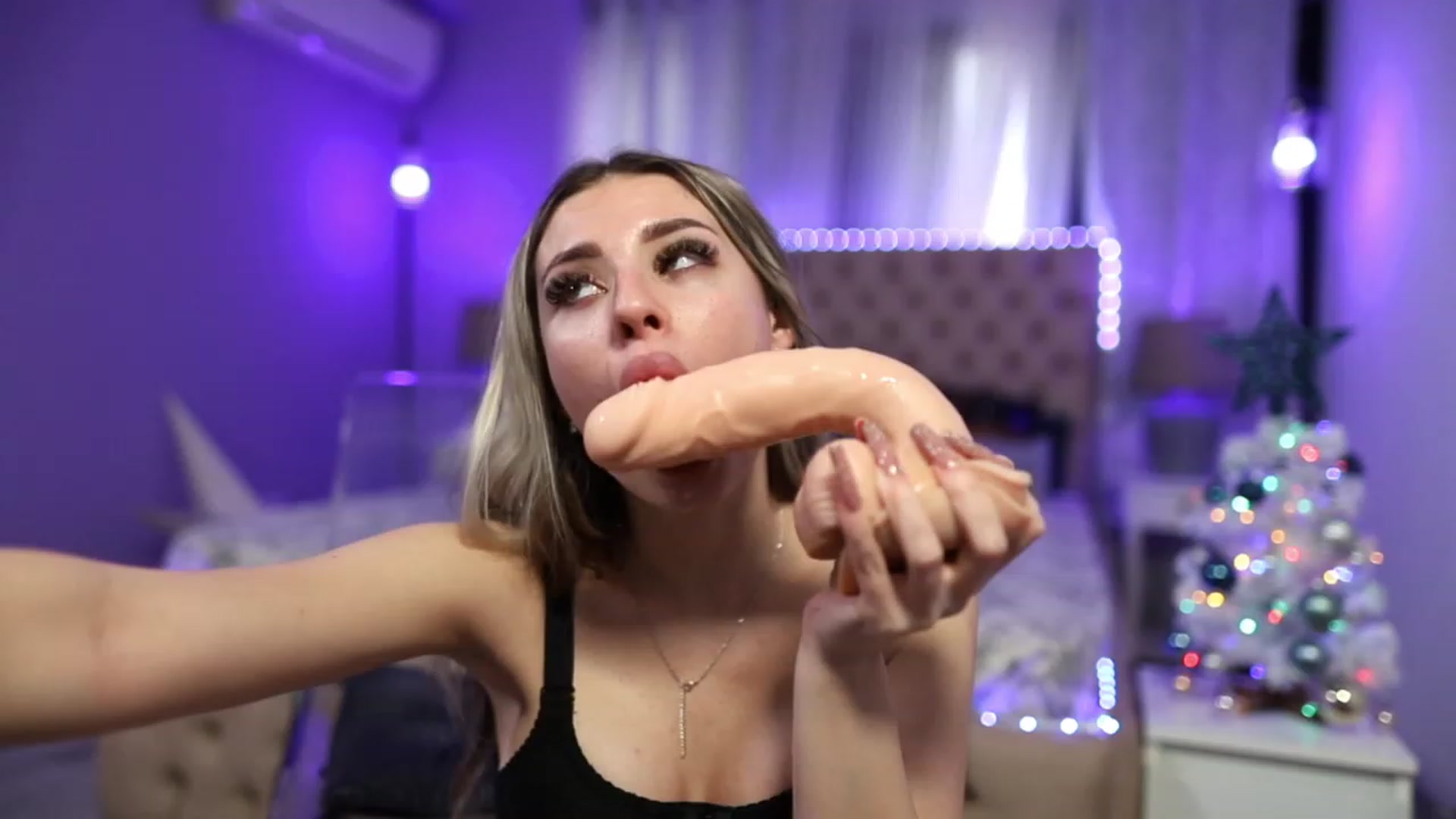 Mandypeas video thumbnail