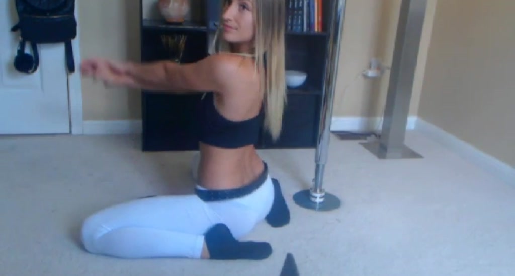 KellyBarbiee video thumbnail