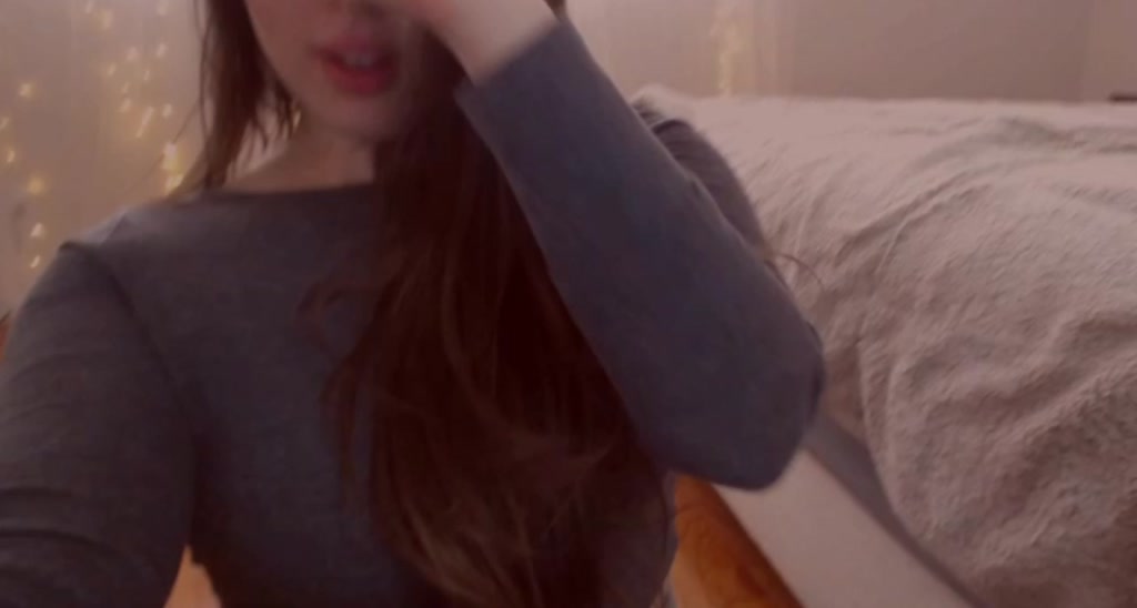 Isabelle video thumbnail