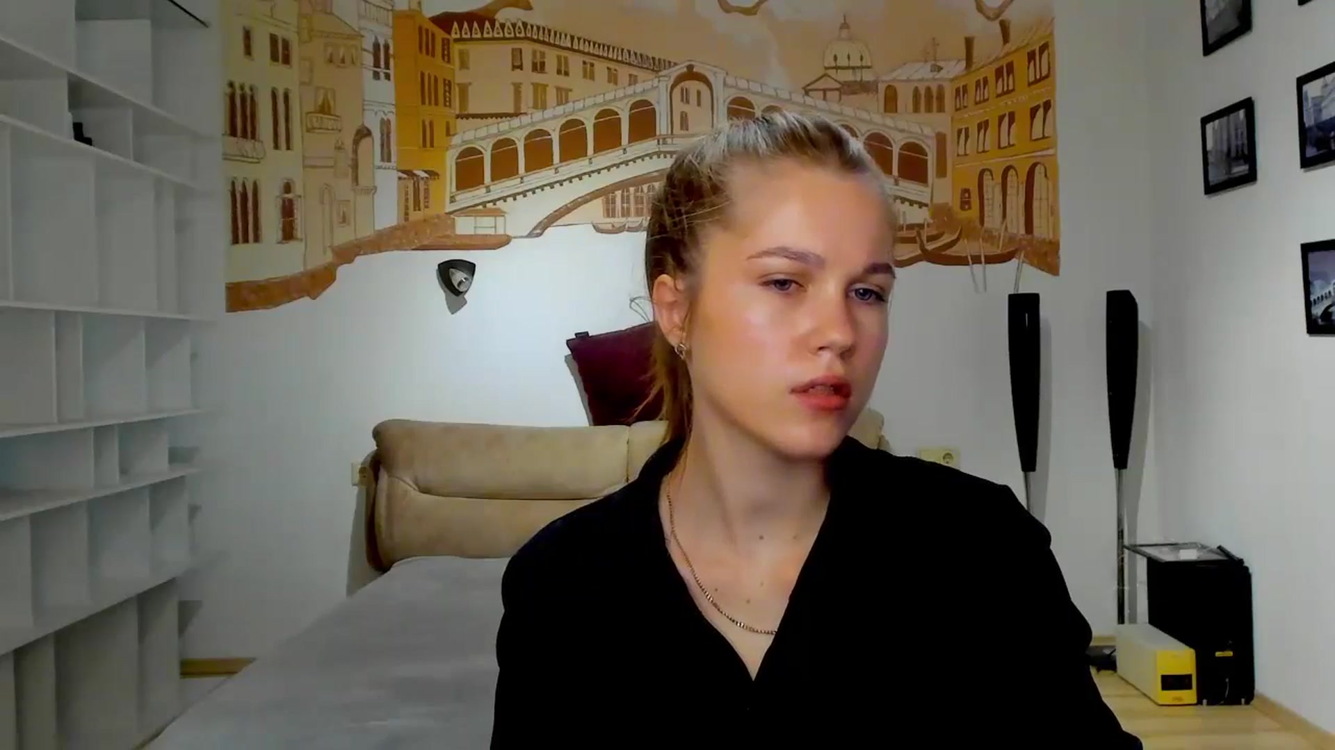 Kate_Lewiss video thumbnail