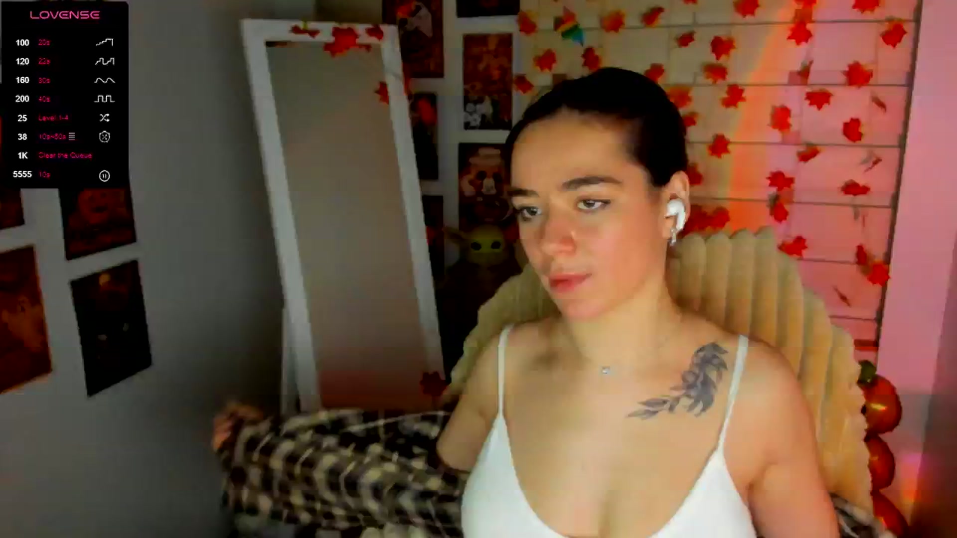 KiraLove video thumbnail