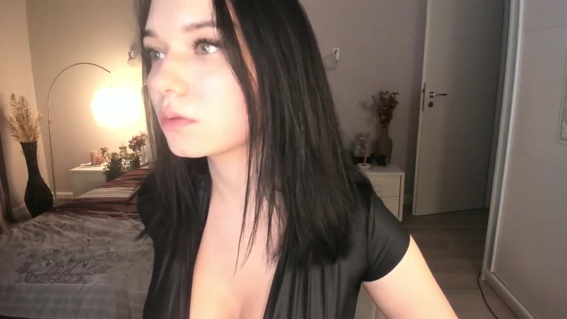 Angieerosee video thumbnail