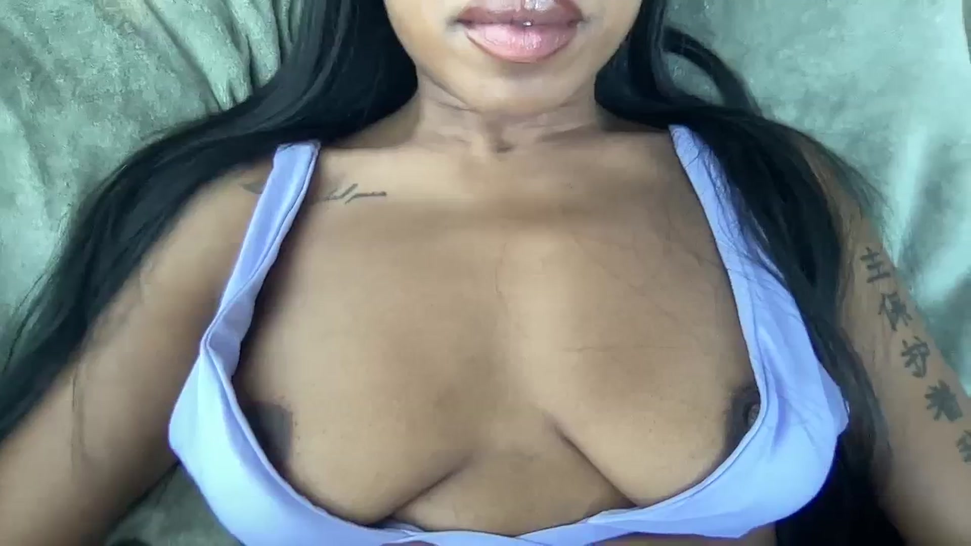EmiliaBrooks video thumbnail