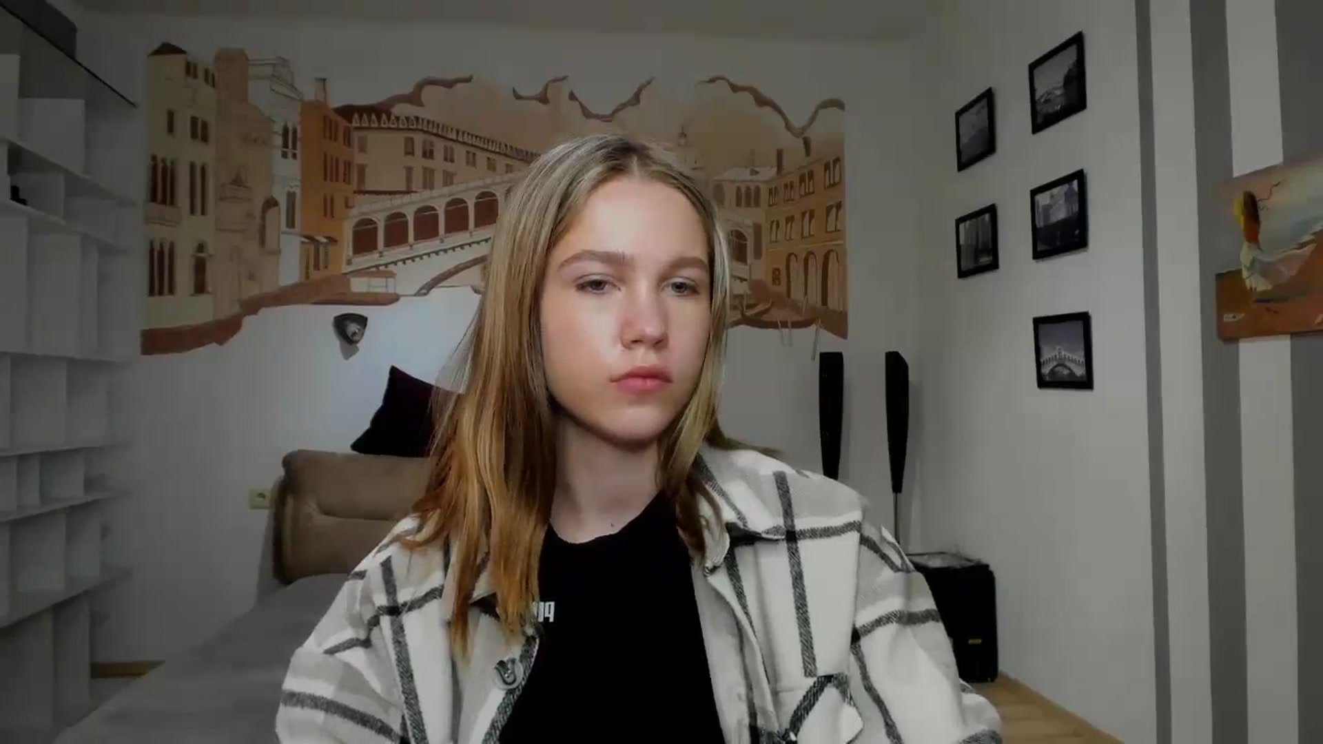 Kate_Lewiss video thumbnail